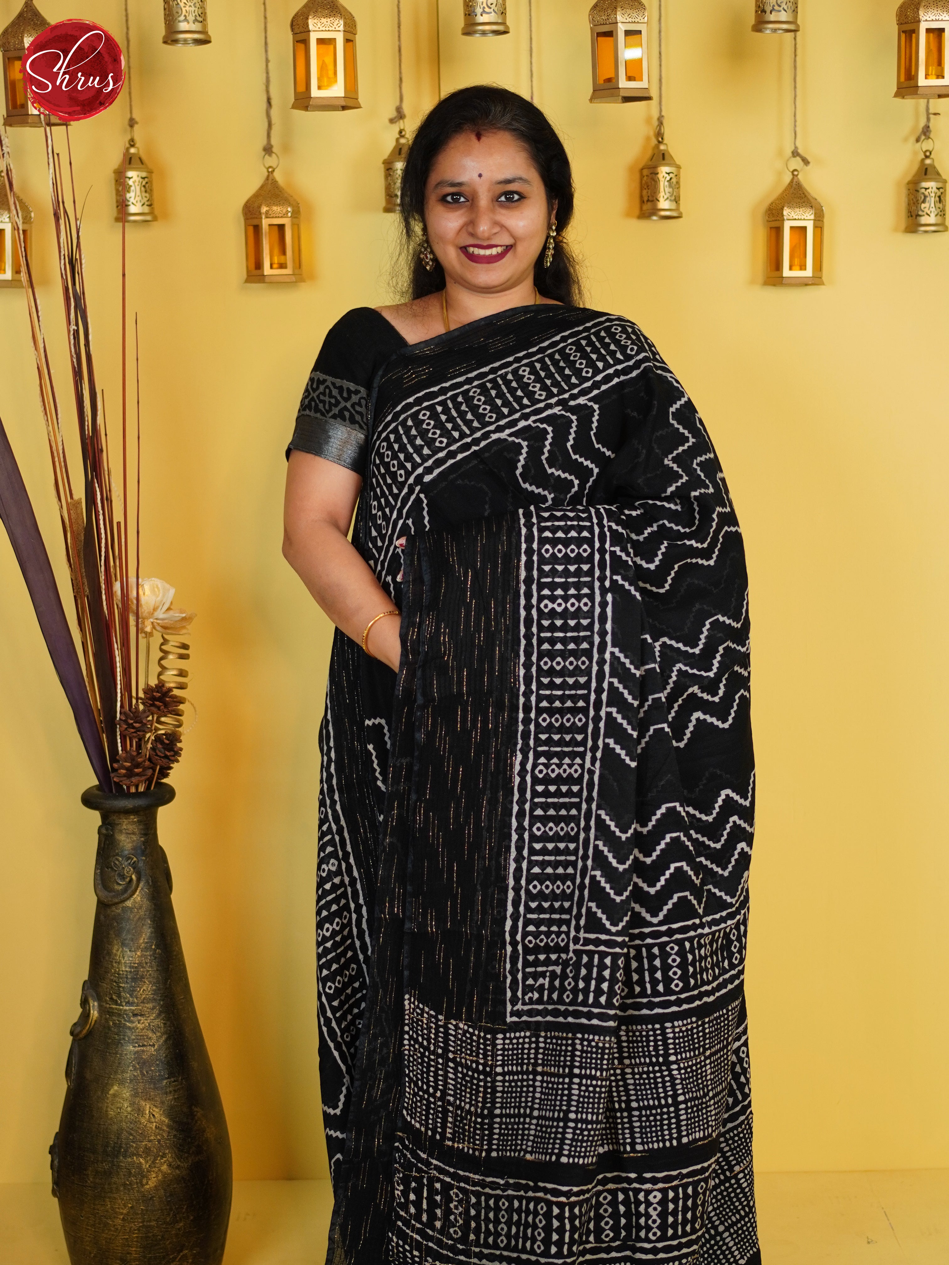 Black (Single Tone) - Linen Cotton Saree - Shop on ShrusEternity.com