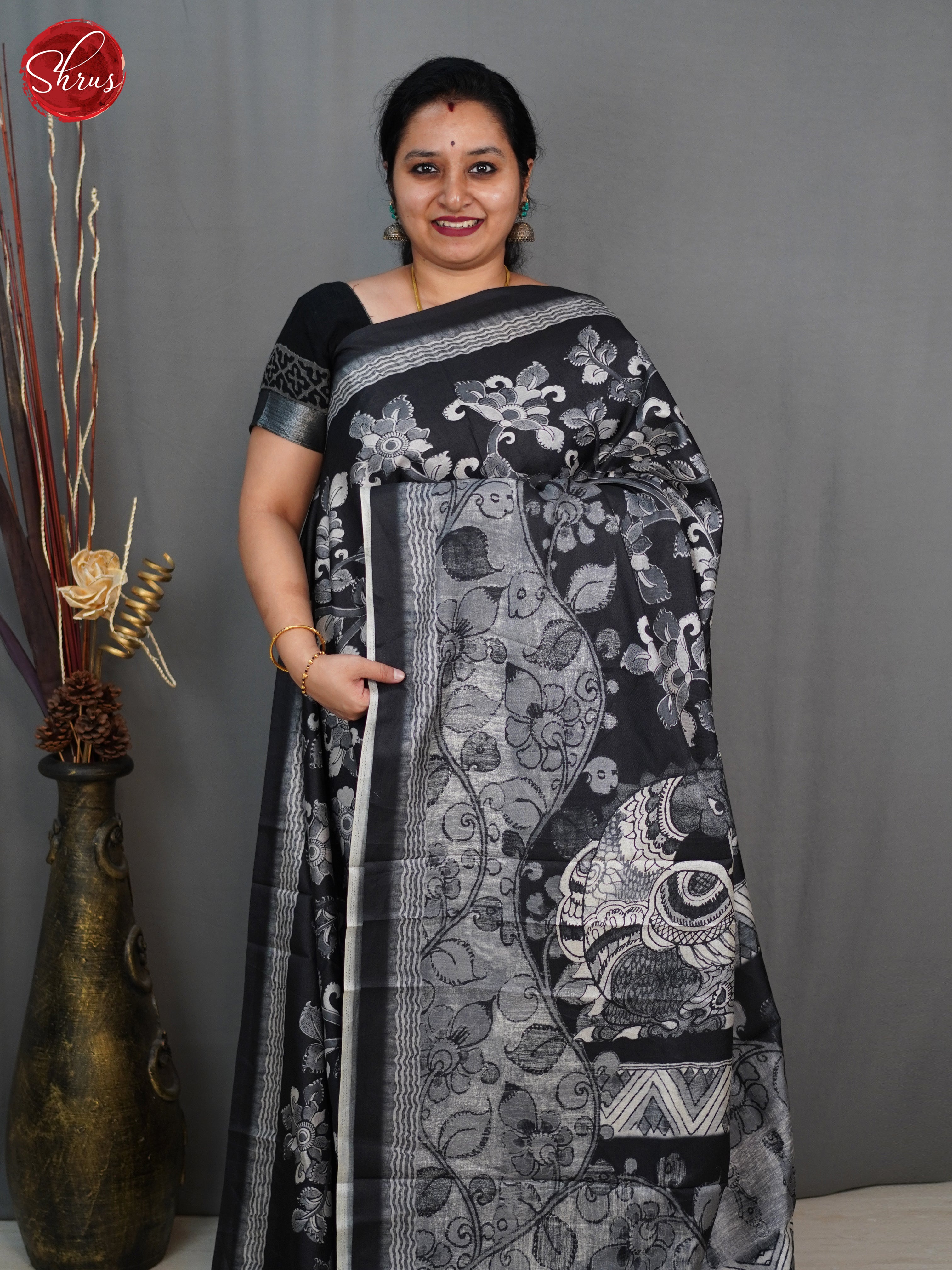 Black (SIngle tone)- Semi Tussar Saree - Shop on ShrusEternity.com