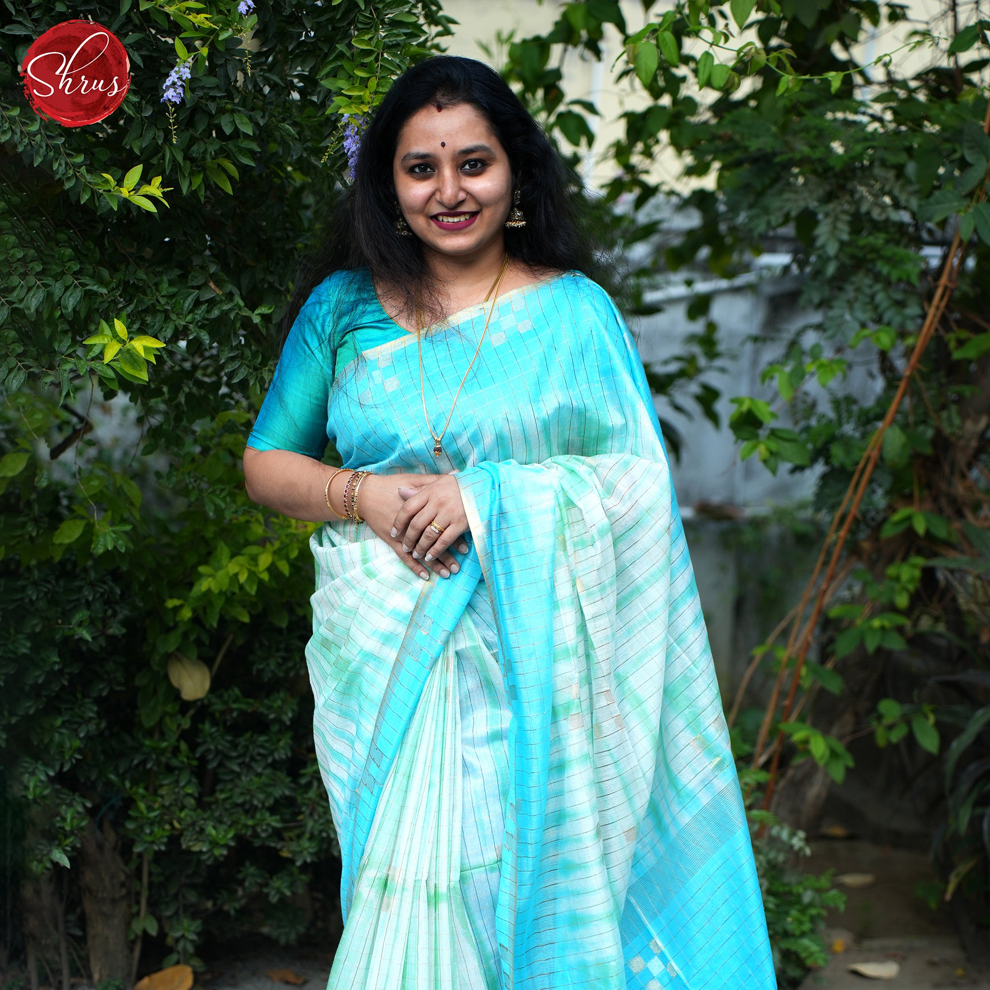 Cream And Blue -Shibori Saree - Shop on ShrusEternity.com