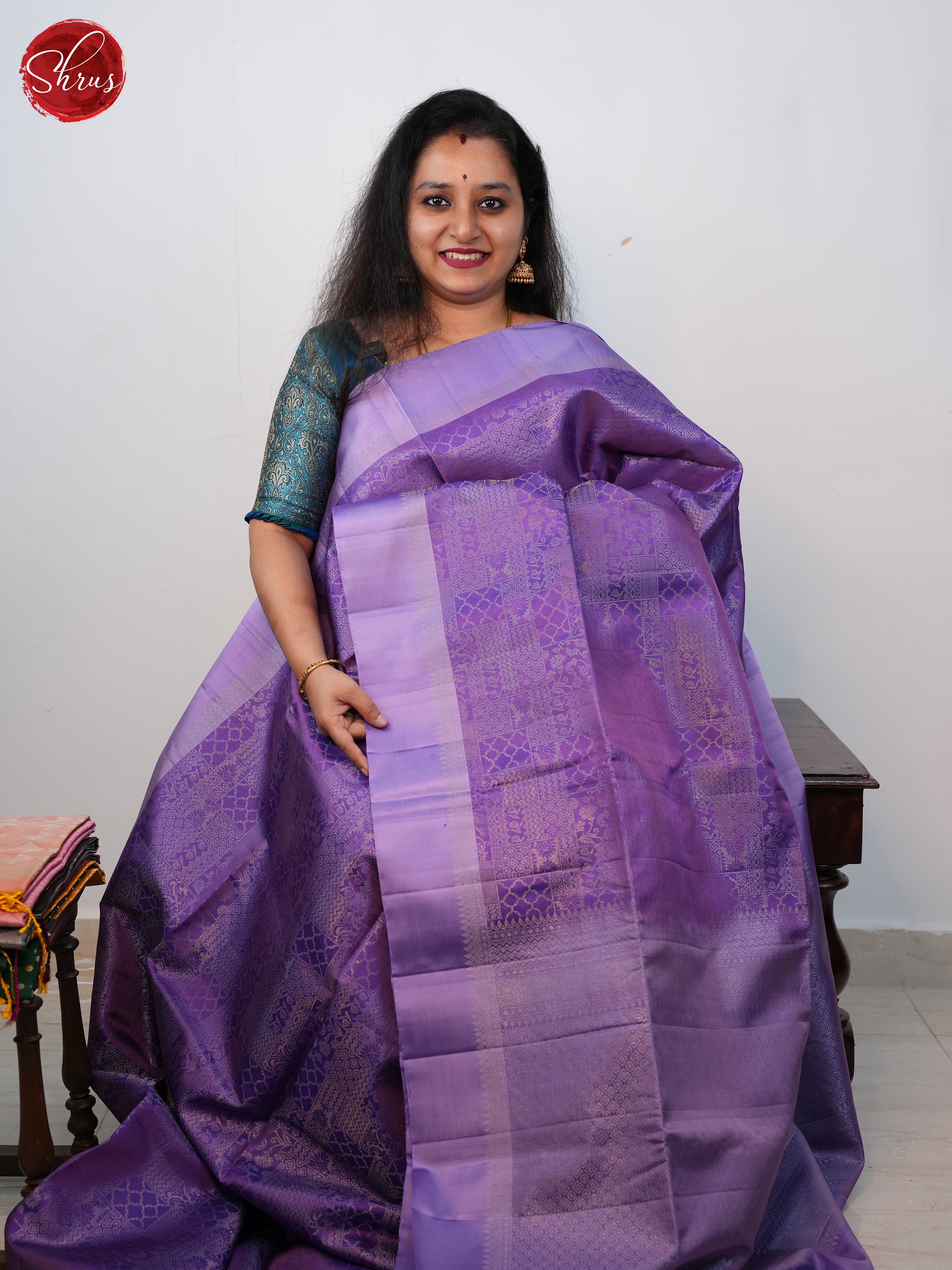 Lavender(Single tone)-Soft silk saree - Shop on ShrusEternity.com
