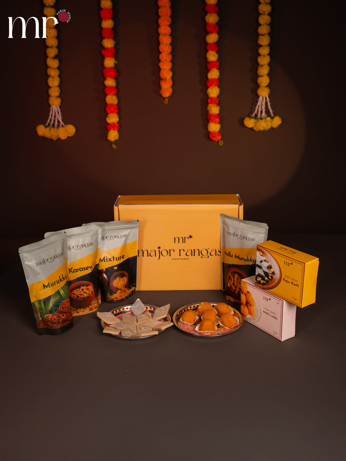 combo - Mothi Laddu, Kaju Katli,Mixture,Mullu Murukku,Karasev & Murukku