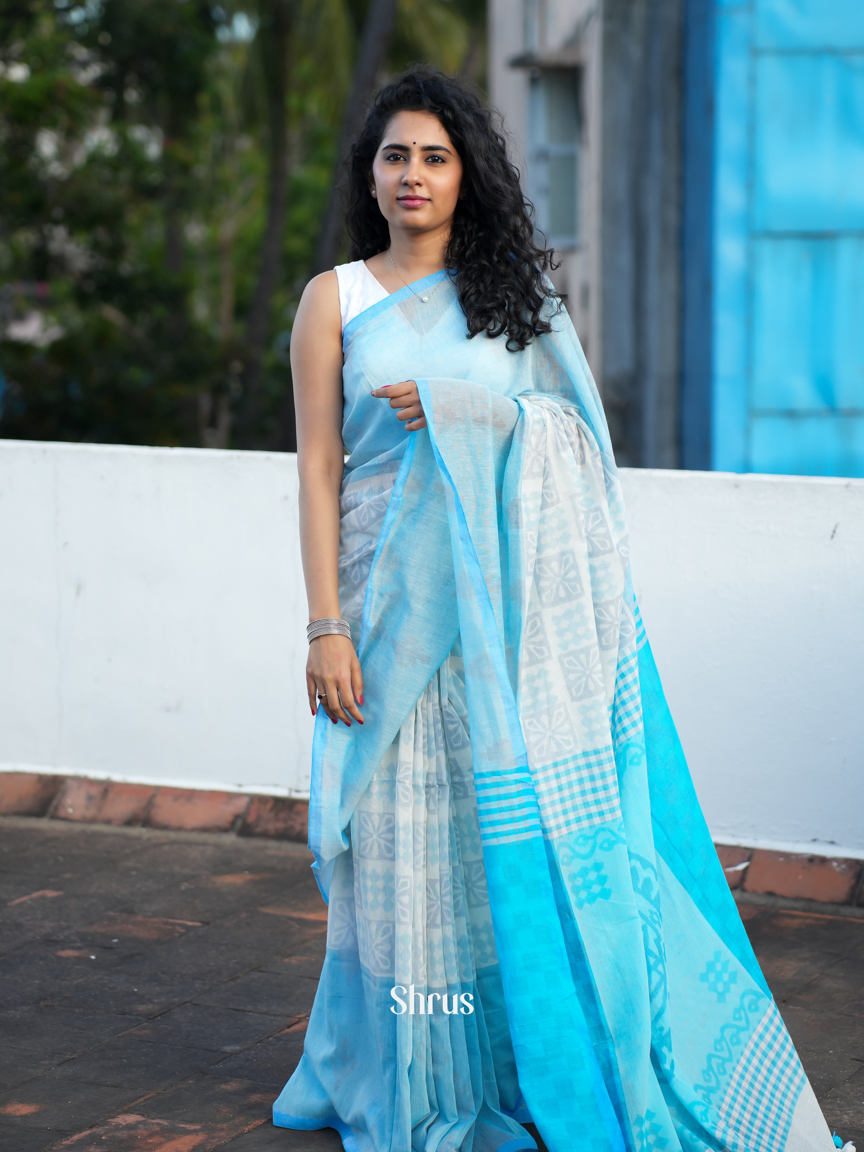 Blue & Cream - Bengal cotton Saree - Shop on ShrusEternity.com