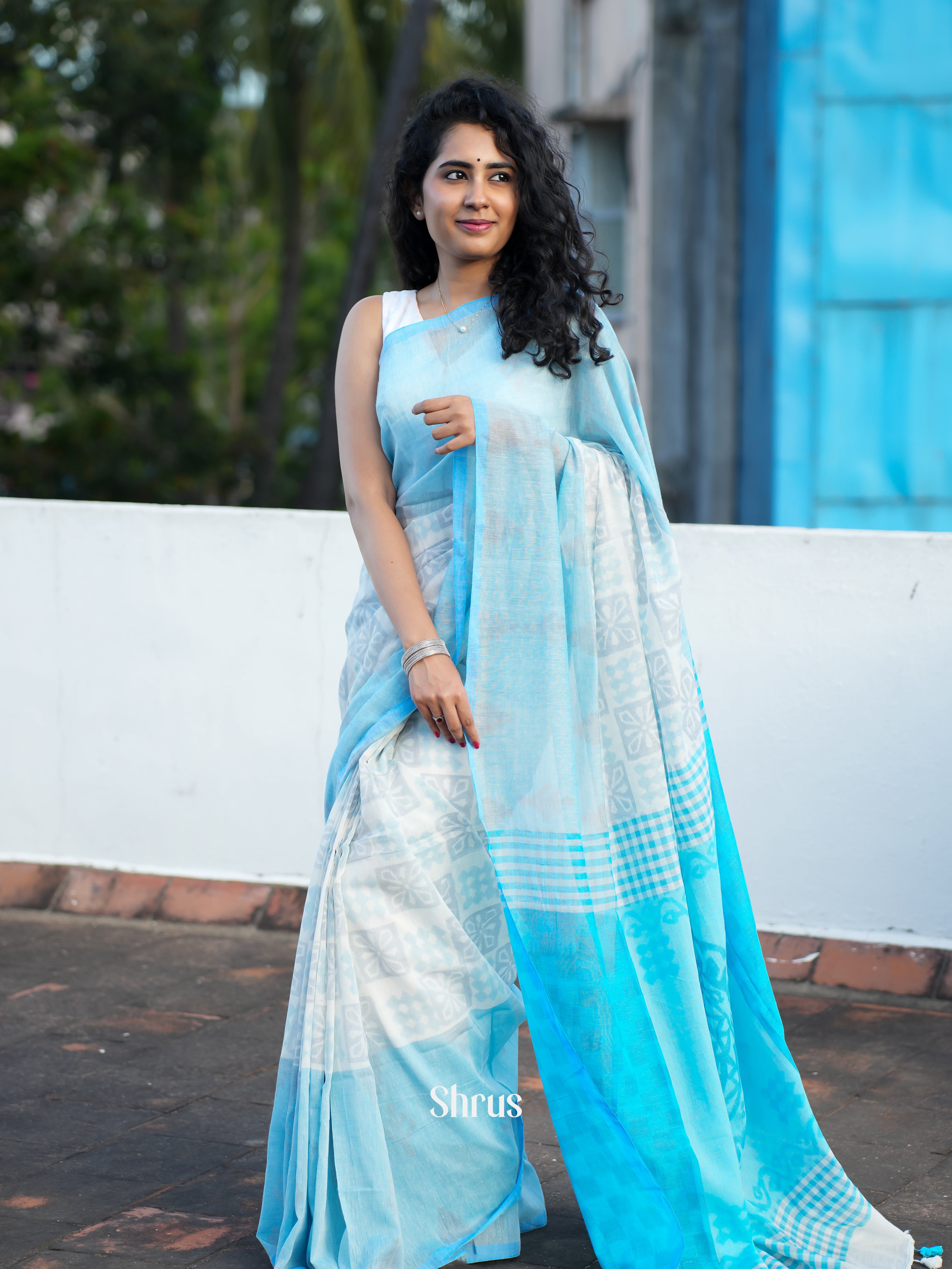 Blue & Cream - Bengal cotton Saree - Shop on ShrusEternity.com