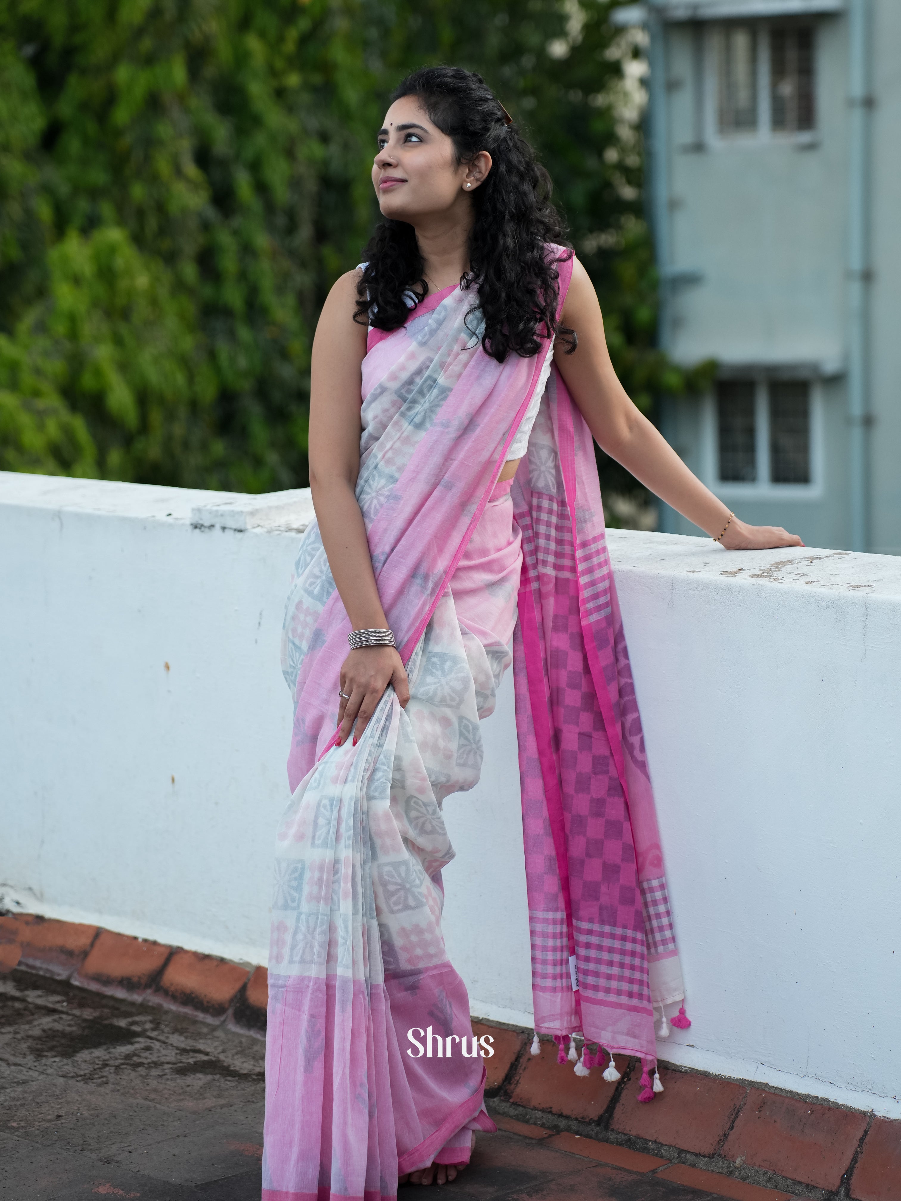 Pink & Cream - Bengal cotton Saree - Shop on ShrusEternity.com