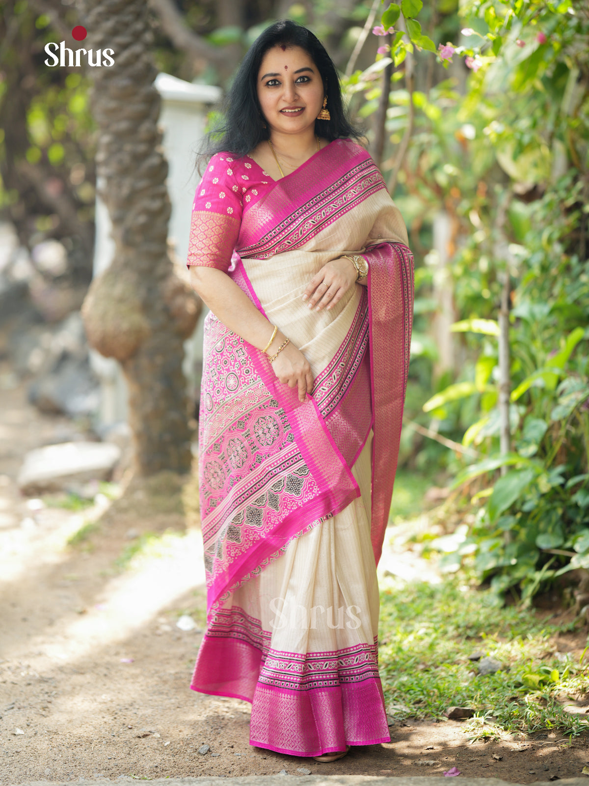 EAS30463 - Semi Crepe - Saree - Shop on Shrus.com