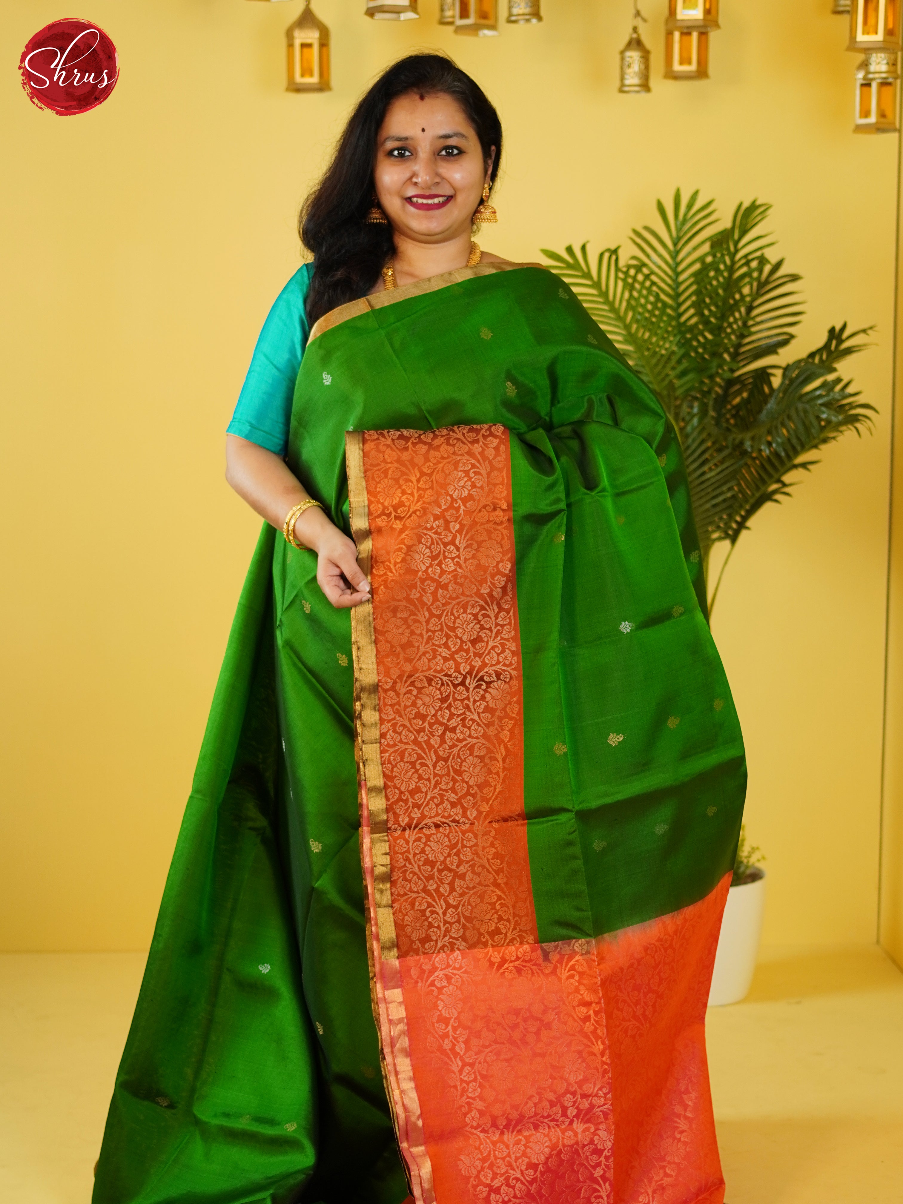 Green & Orangish Pink - Soft Silk Saree - Shop on ShrusEternity.com