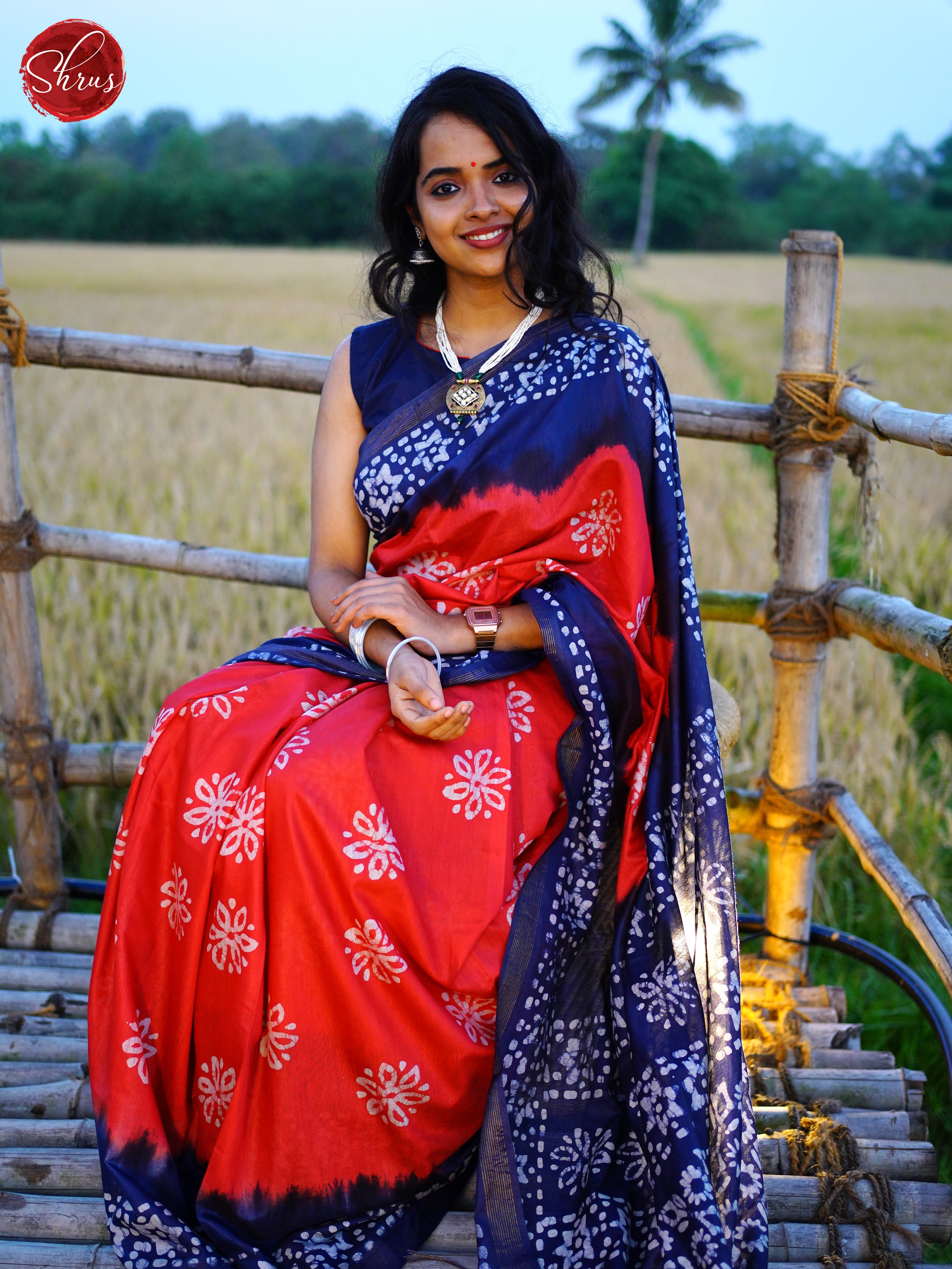 Red & Blue - Bhatik Saree - Shop on ShrusEternity.com