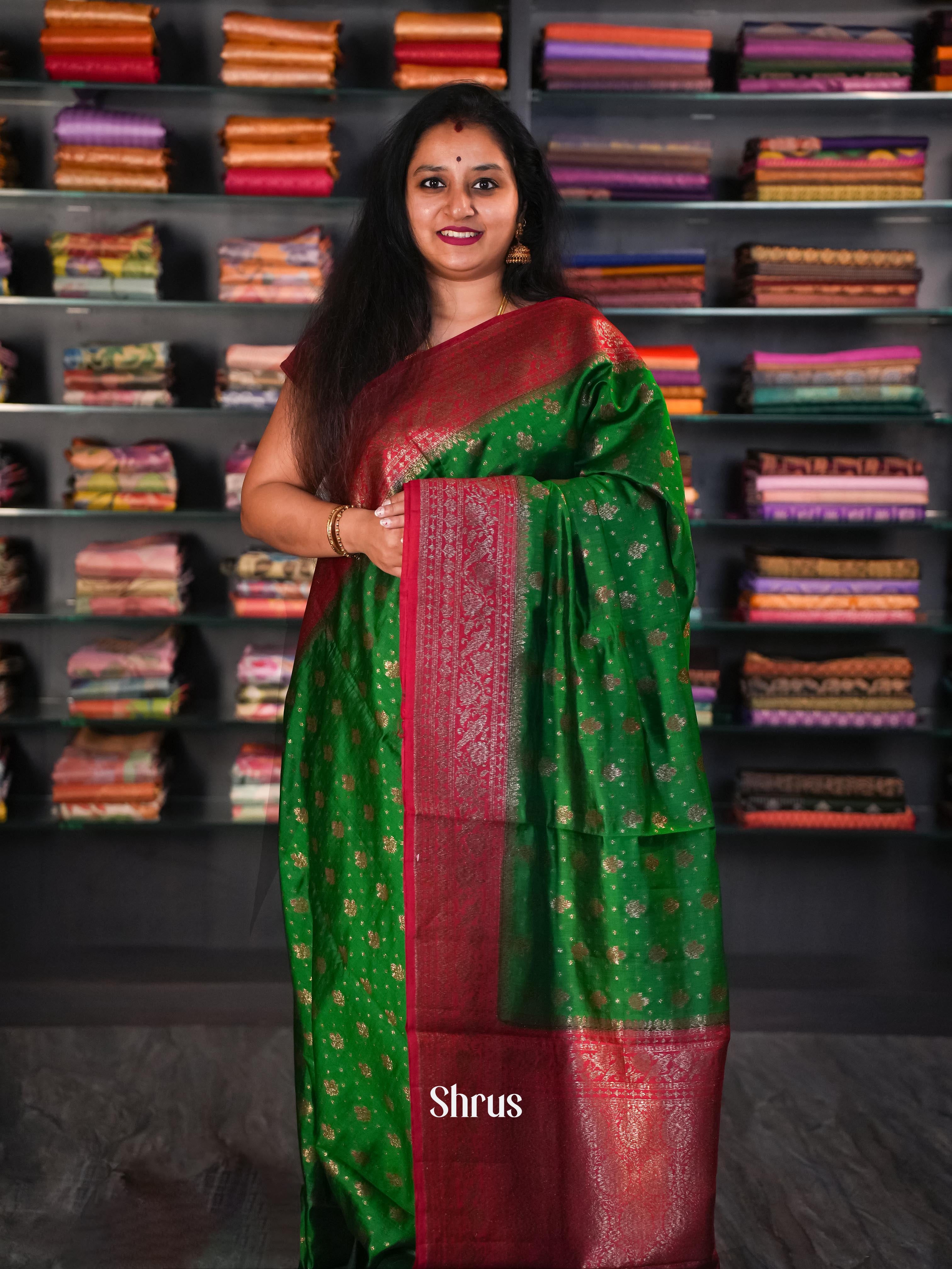 Green & Red - Khatan Saree - Shop on ShrusEternity.com