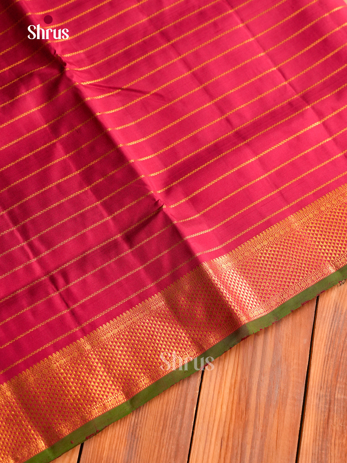 Dashing Pink 9Yards Kanchipuram Sarees With Gold Stripes | Self Zari Border & Pallu