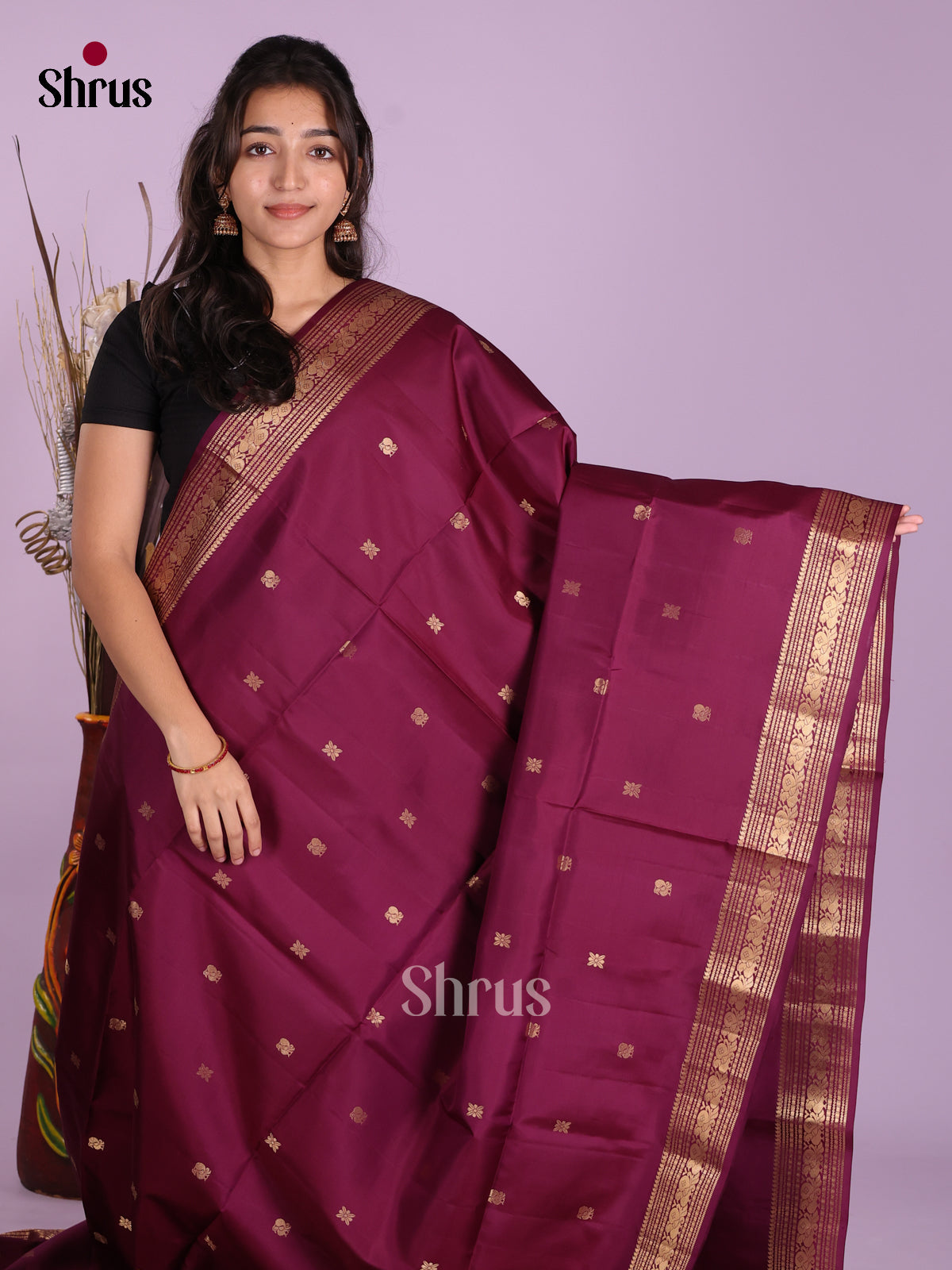 Buy Charming Deep Magenta Pure Soft Silk Saree With Floral Buttas, Zari Border & Brocade Pallu
