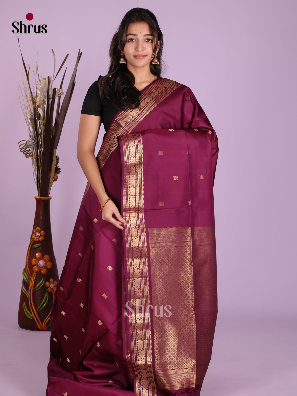 Buy Charming Deep Magenta Soft Silk Saree With Floral Buttas, Zari Border & Brocade Pallu