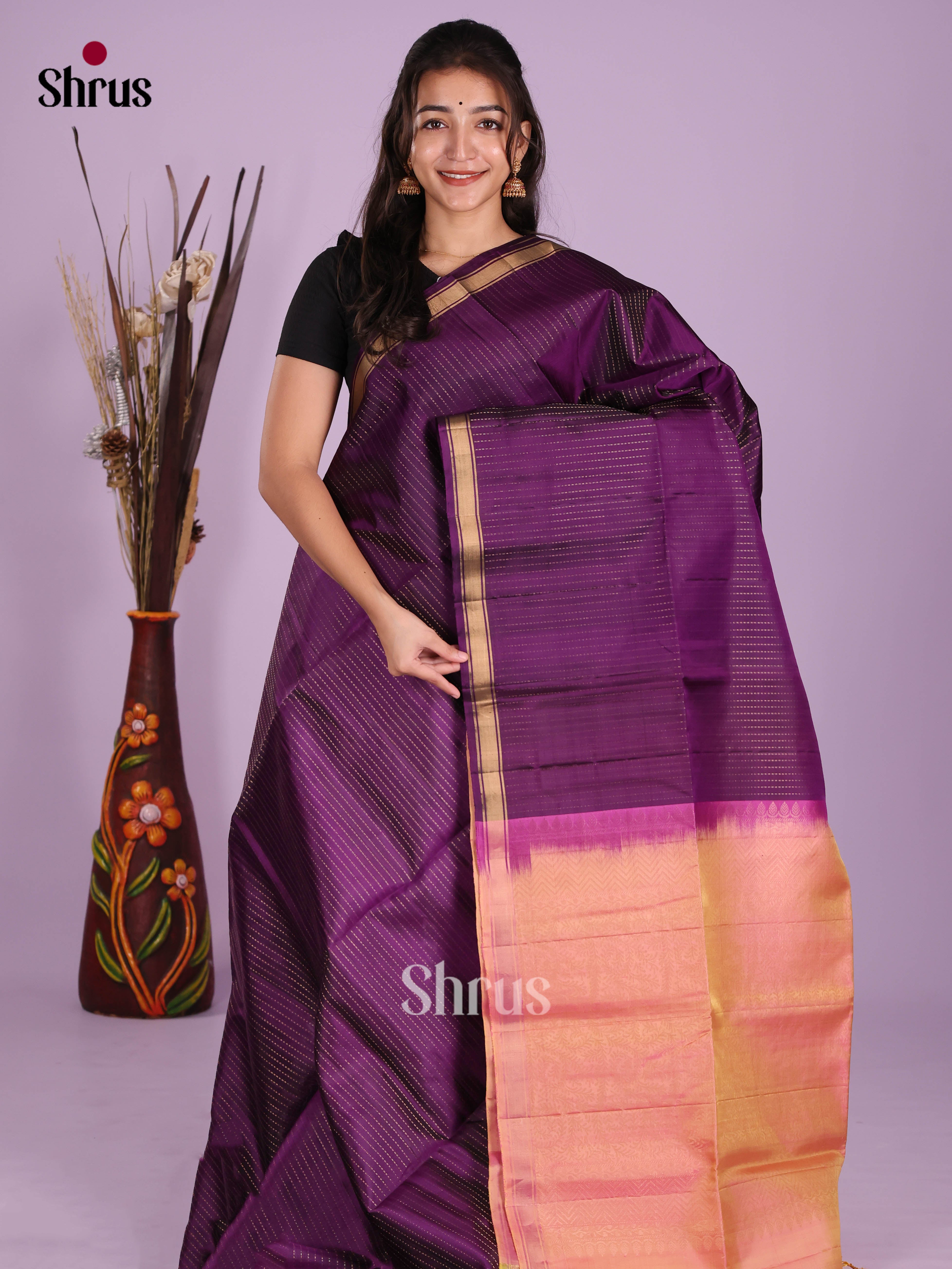 Buy Elegant Deep Purple Soft Silk Saree With Gold Horizontal Lines, Small Zari Border & Peach Pallu