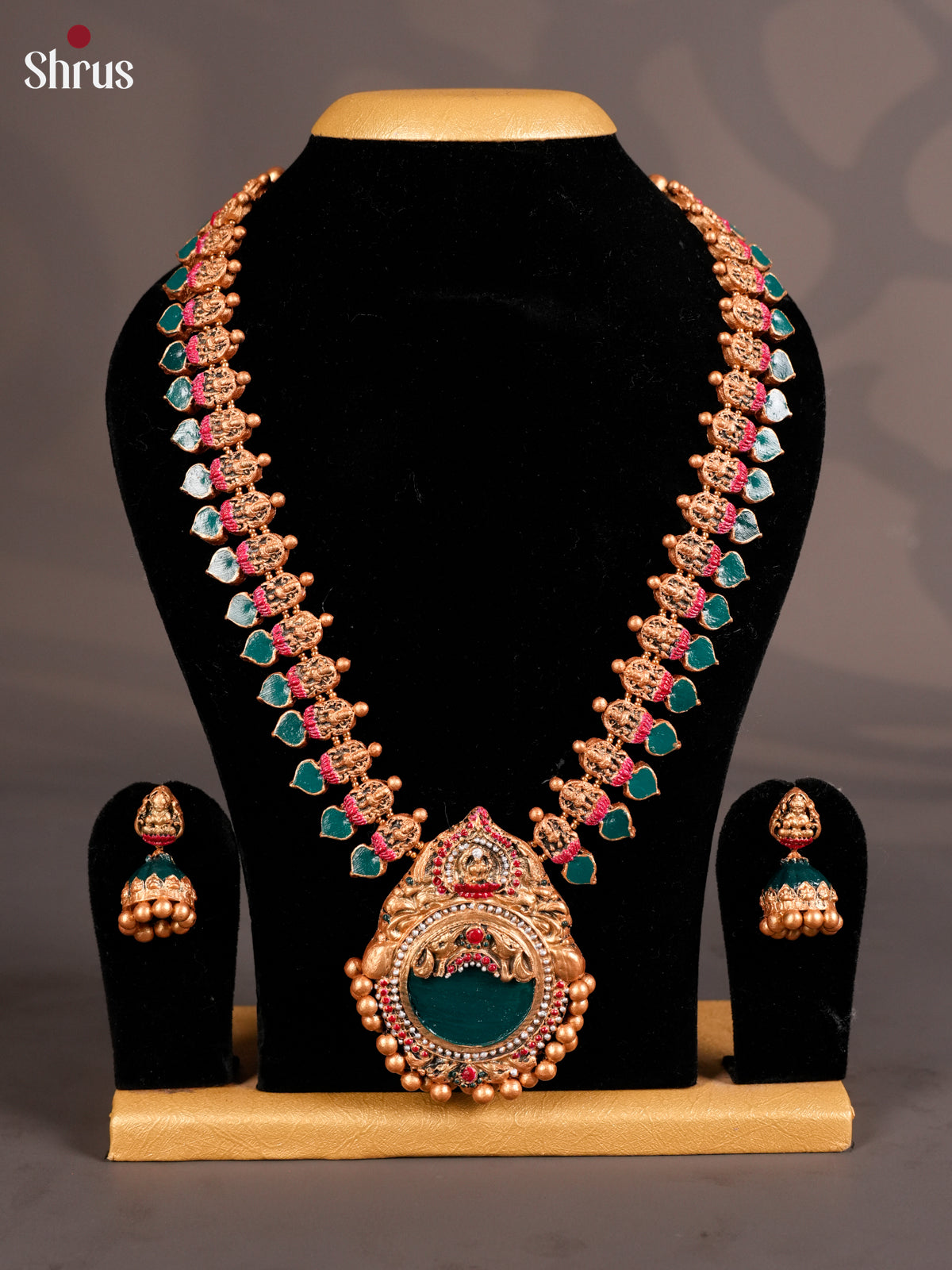 EAJ16027 - Terracotta Set - Shop on Shrus.com