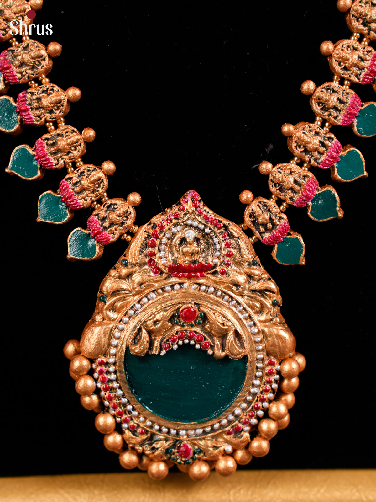 EAJ16027 - Terracotta Set - Shop on Shrus.com