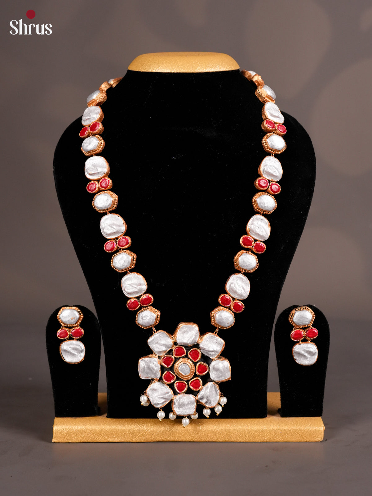 Charming Handpainted floral design Terracotta set with stud earring - EAJ16044 - Shop on Shrus.com
