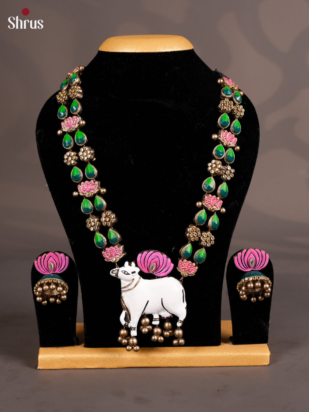 Exquisite Pichwai necklace TerraCotta set - EAJ20013 - Shop on Shrus.com