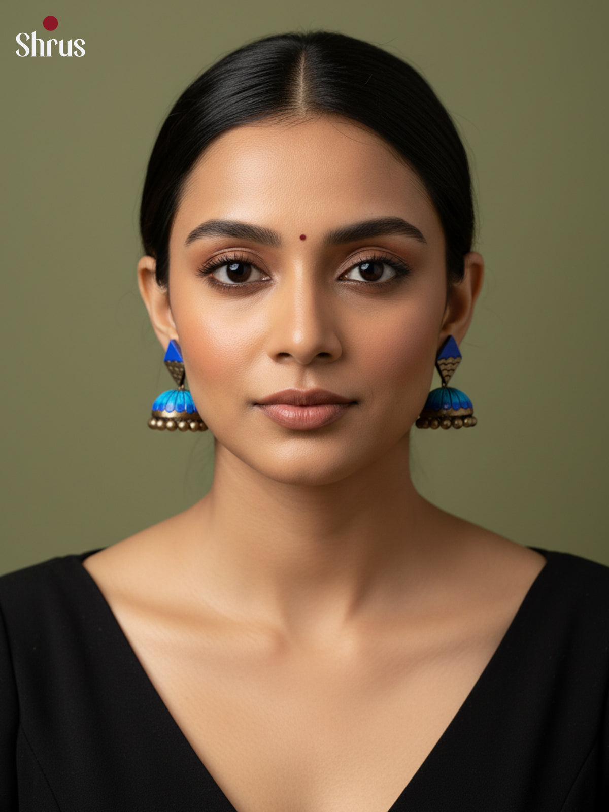 EAJ22005 - Earning - Saree - Shop on Shrus.com