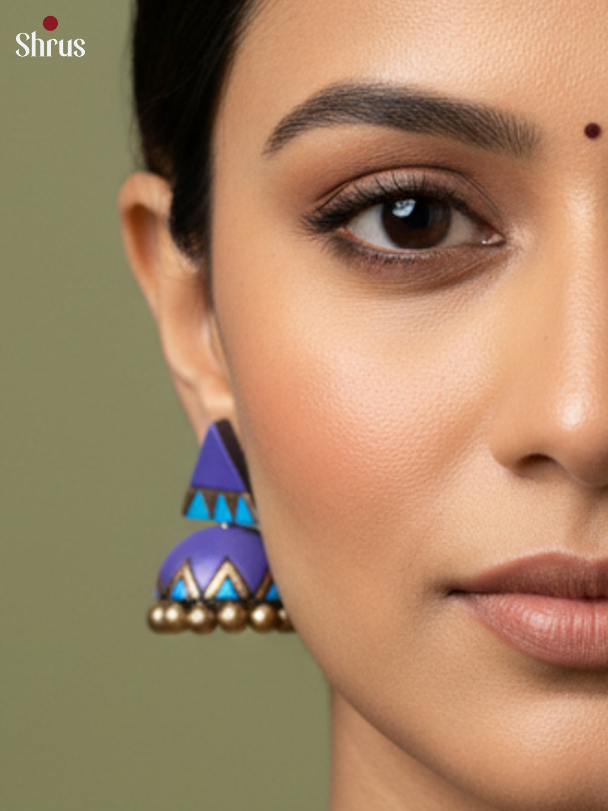 EAJ22008 - Earning - Saree - Shop on Shrus.com