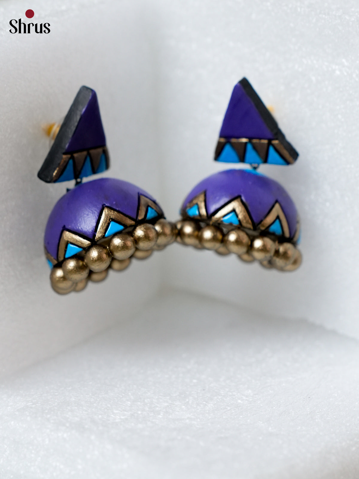 EAJ22008 - Earning - Saree - Shop on Shrus.com