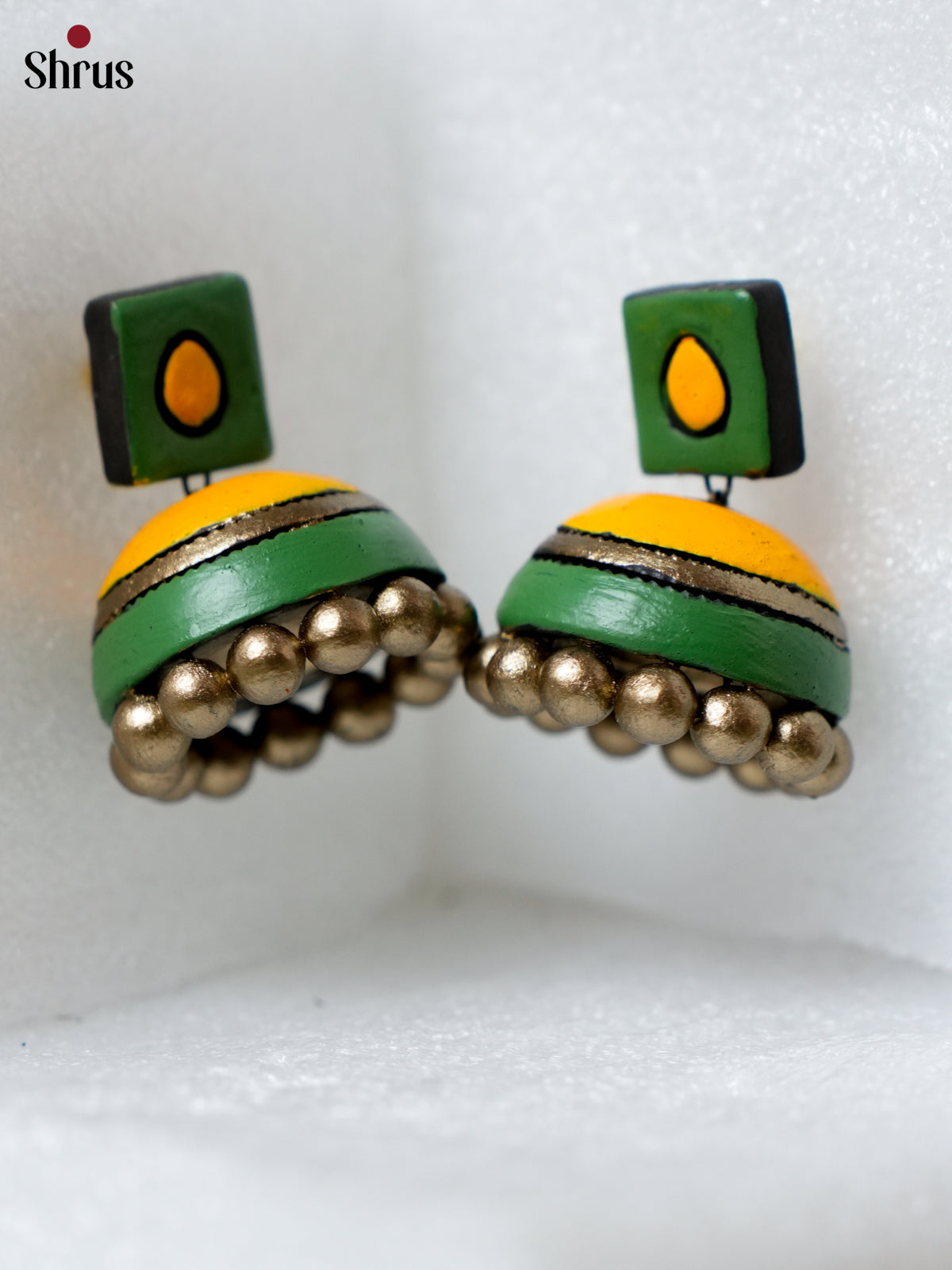 EAJ22010 - Earning - Saree - Shop on Shrus.com