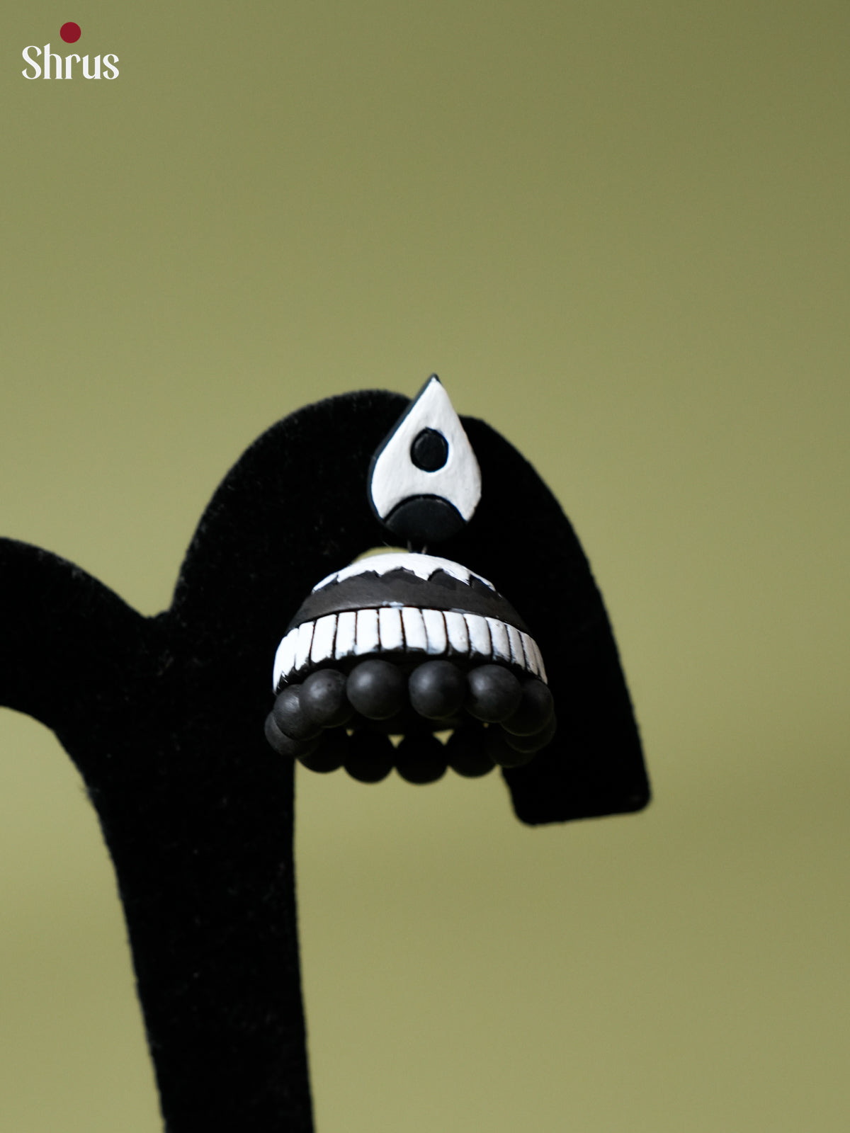 EAJ22013 - Earning - Saree - Shop on Shrus.com