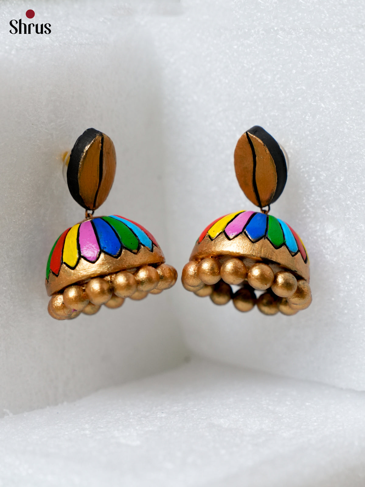 EAJ22033 - Earning - Saree - Shop on Shrus.com