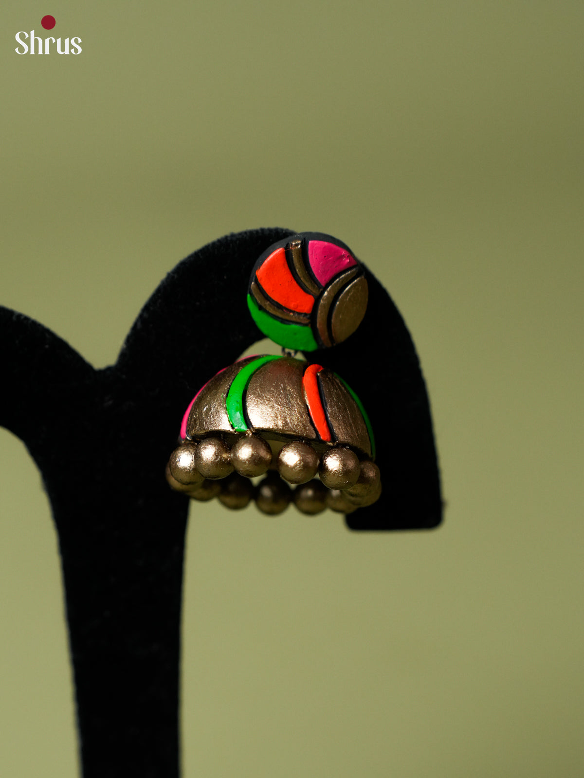 EAJ22035 - Earning - Saree - Shop on Shrus.com