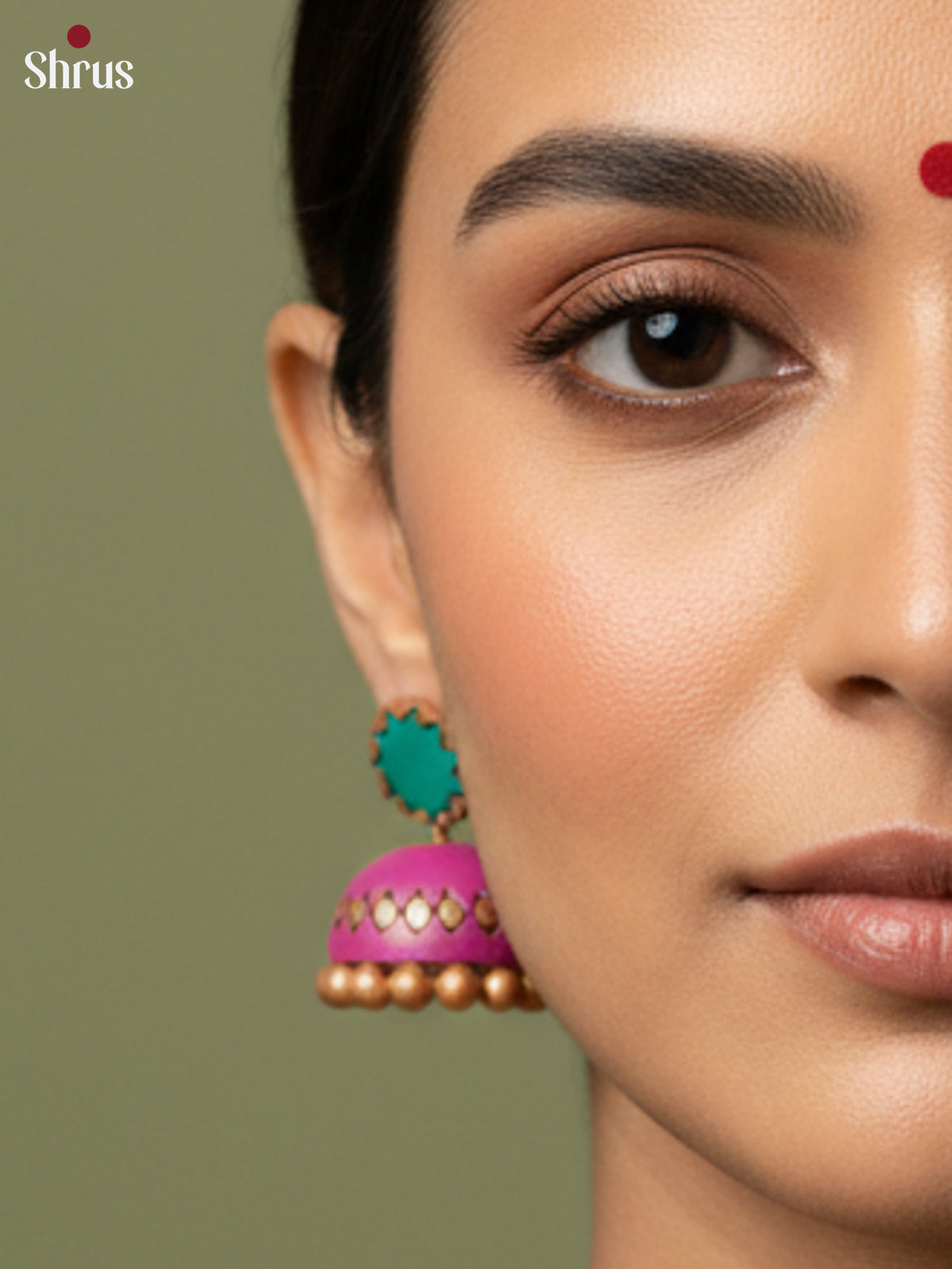 EAJ22038 - Earning - Saree - Shop on Shrus.com