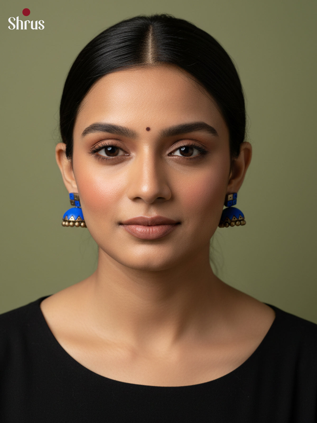 EAJ22039 - Earning - Saree - Shop on Shrus.com