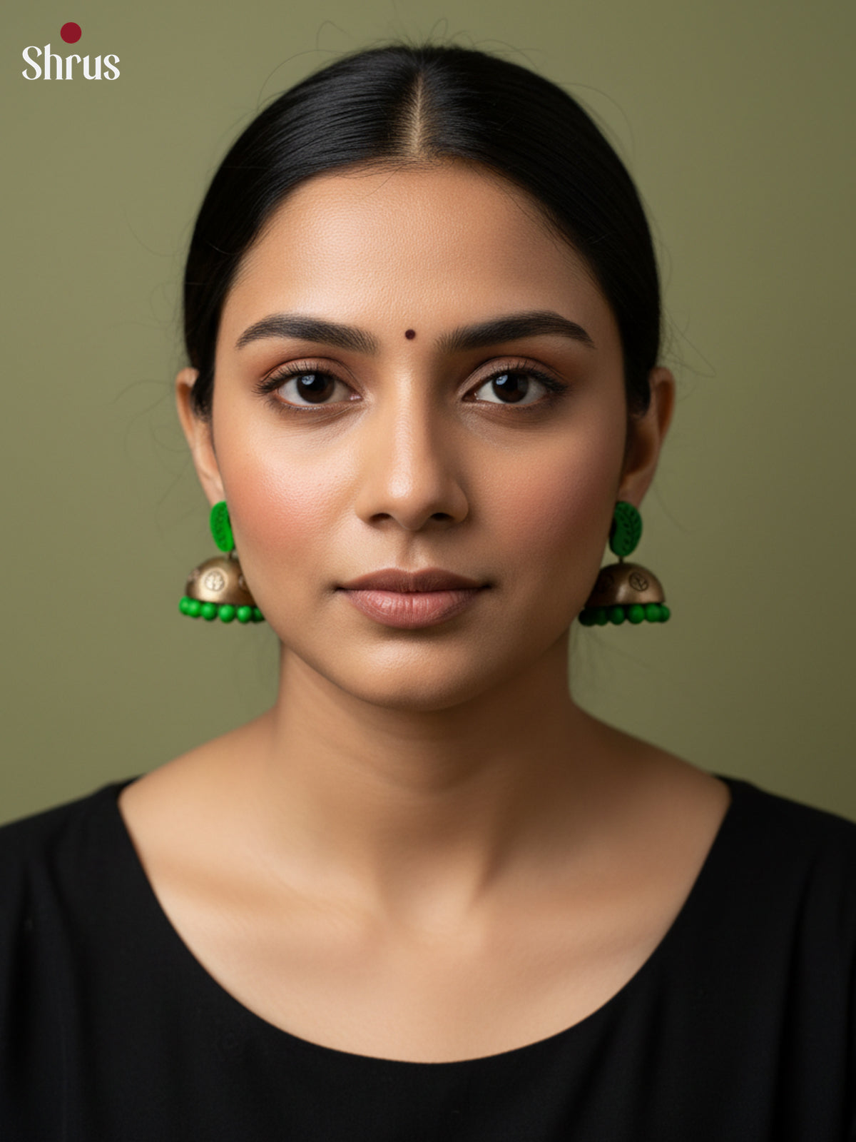 EAJ22041 - Earning - Saree - Shop on Shrus.com