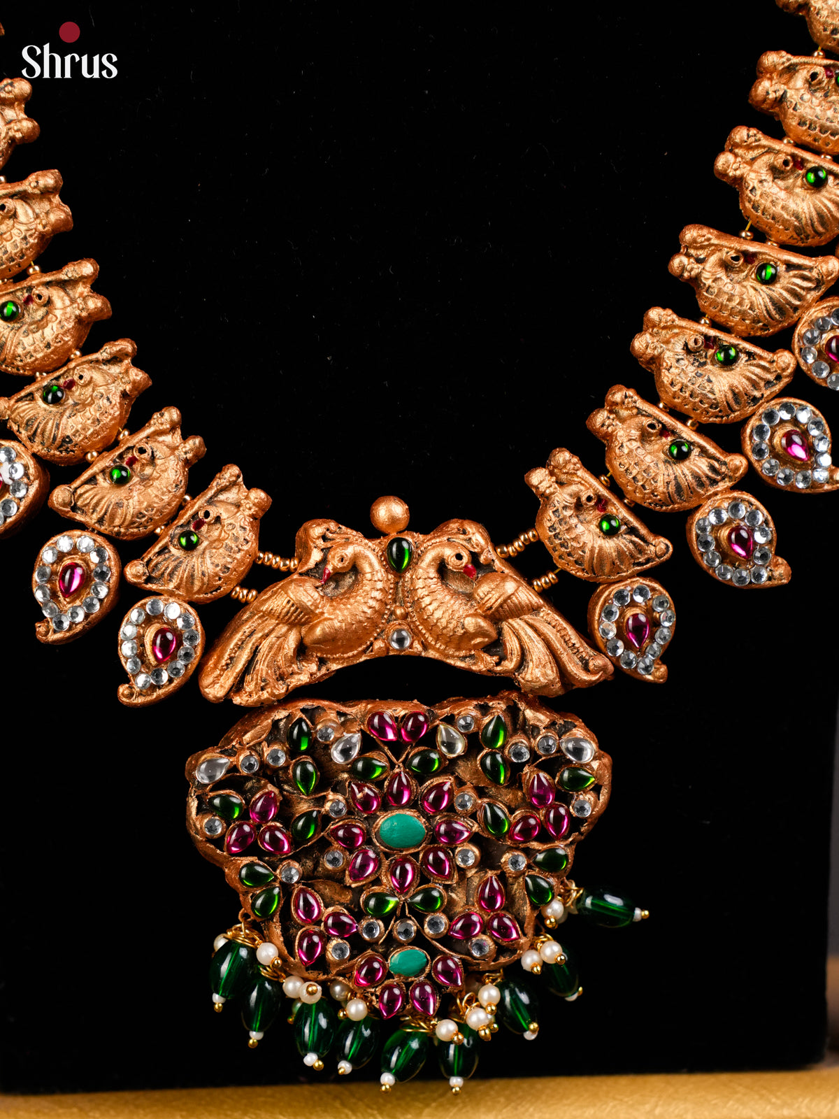 Pretty Peacock Design terracotta necklace set with red kemp stones -EAJ24001 - Shop on Shrus.com