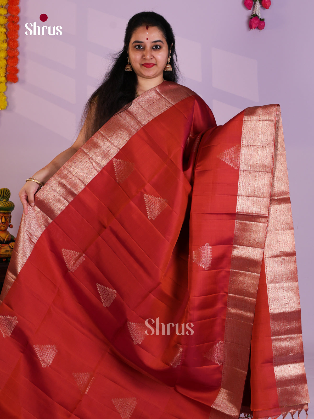 EAS08134 - Soft Silk Saree - Shop on Shrus.com