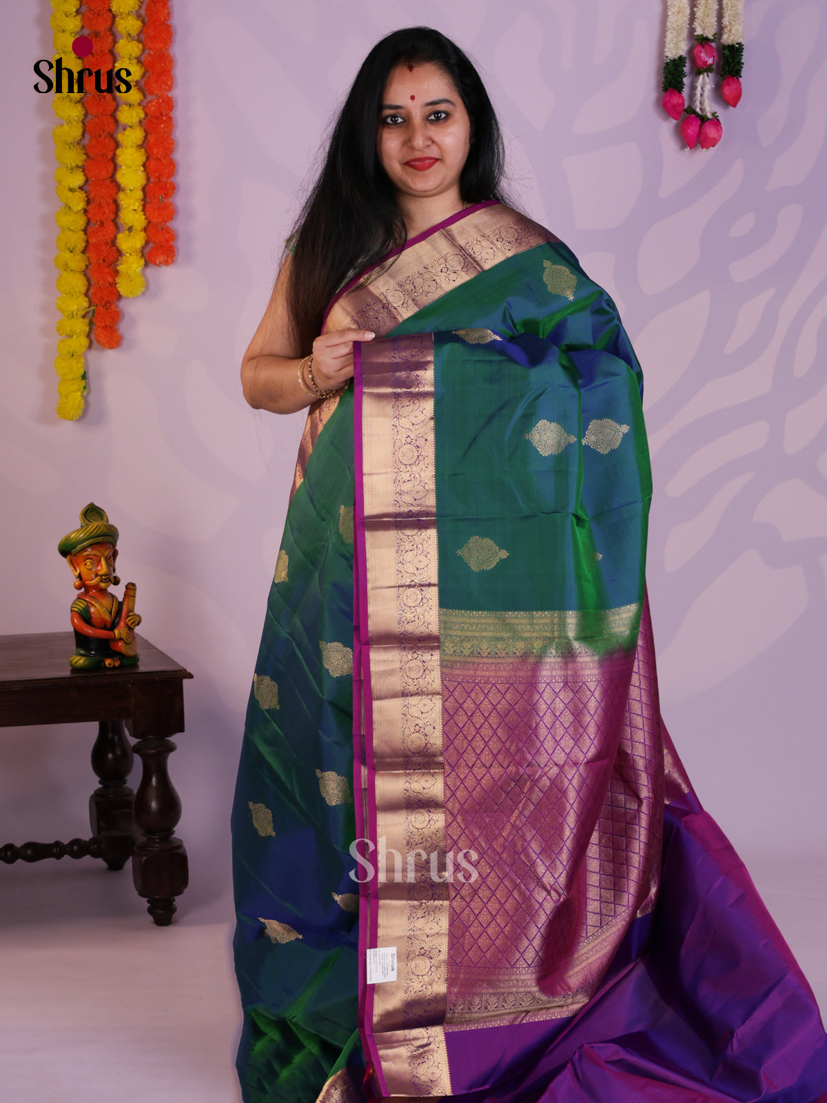 EAS08252 - Kanchipuram silk Saree