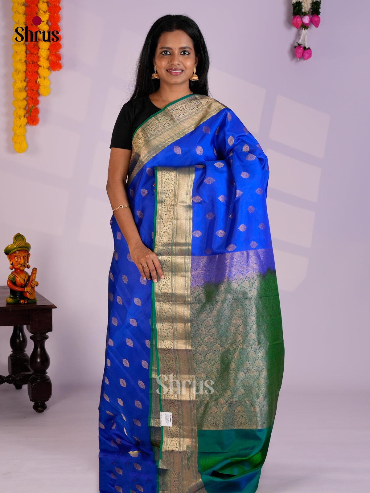 Blue & Green - Kanchipuram-halfpure Saree- EAS09023 - Shop on Shrus.com