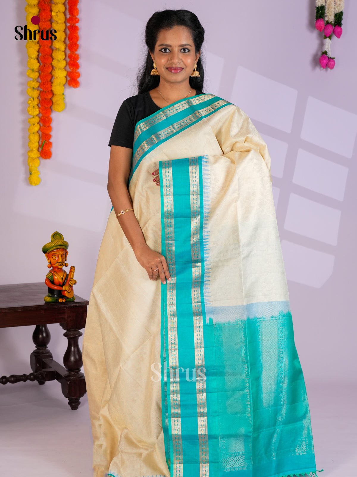 EAS09115 - Soft Silk (HR) Saree - Shop on Shrus.com