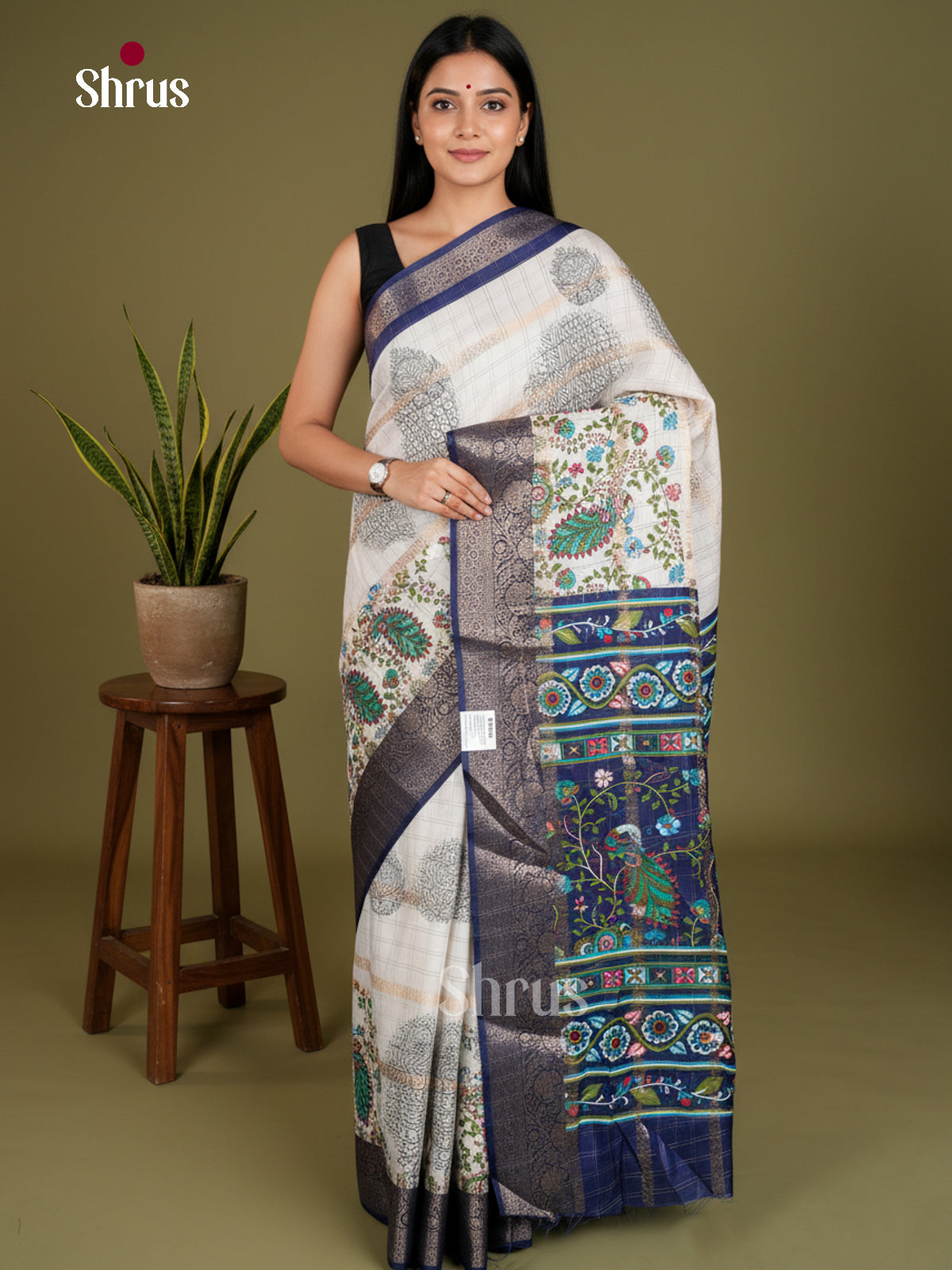 EAS10039 - Semi Crepe Saree