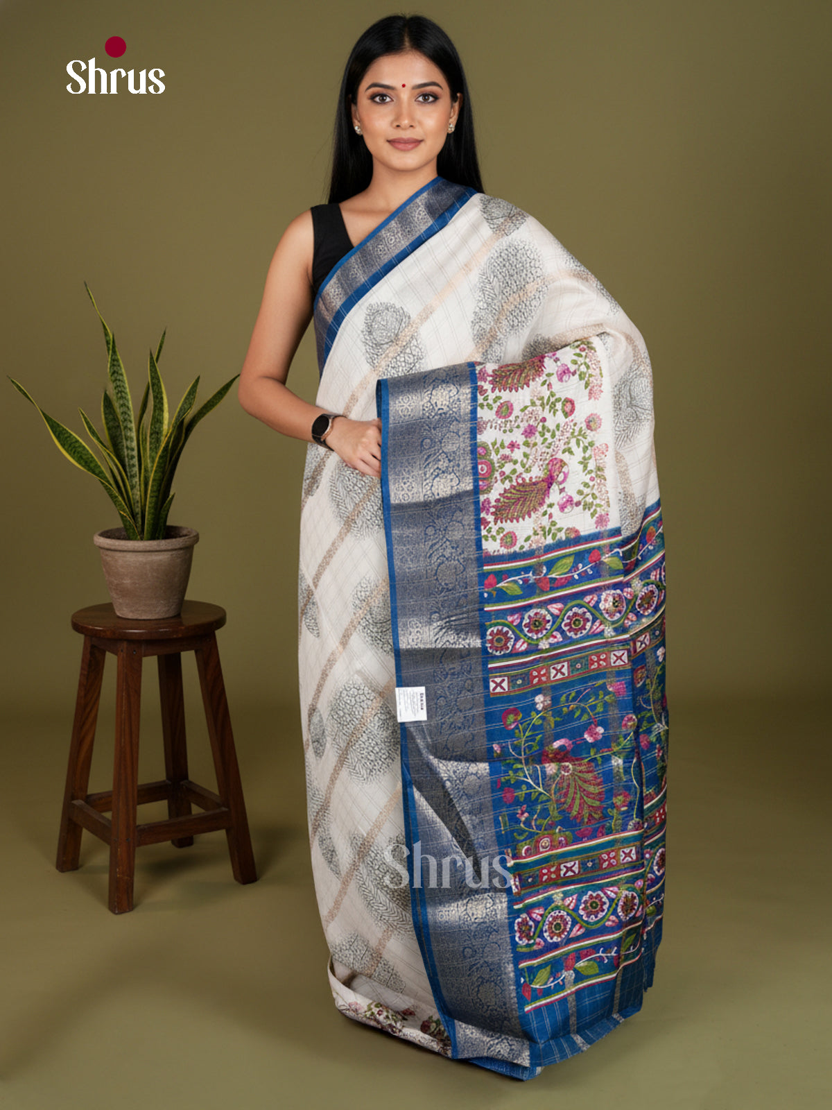 EAS10040 - Semi Crepe Saree