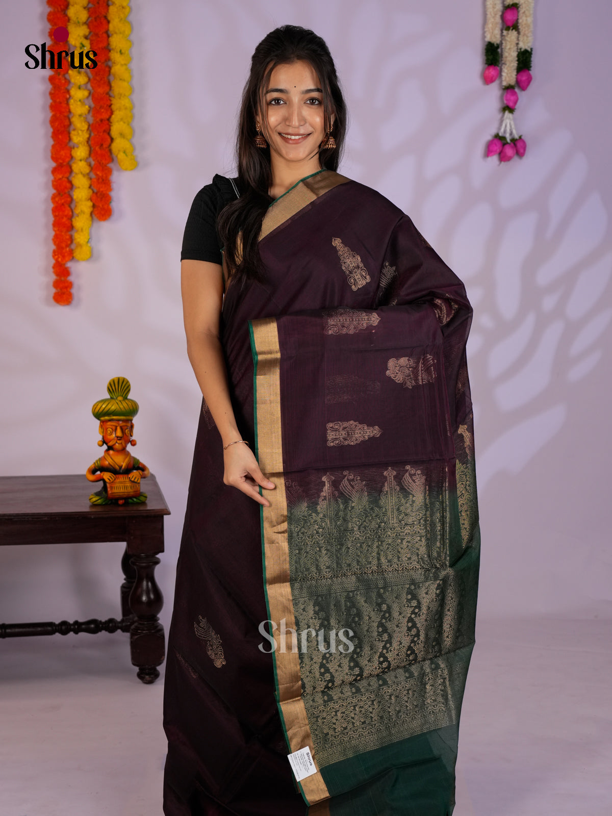Violet & Green- Timeless Silk Cotton Saree - EAS12012