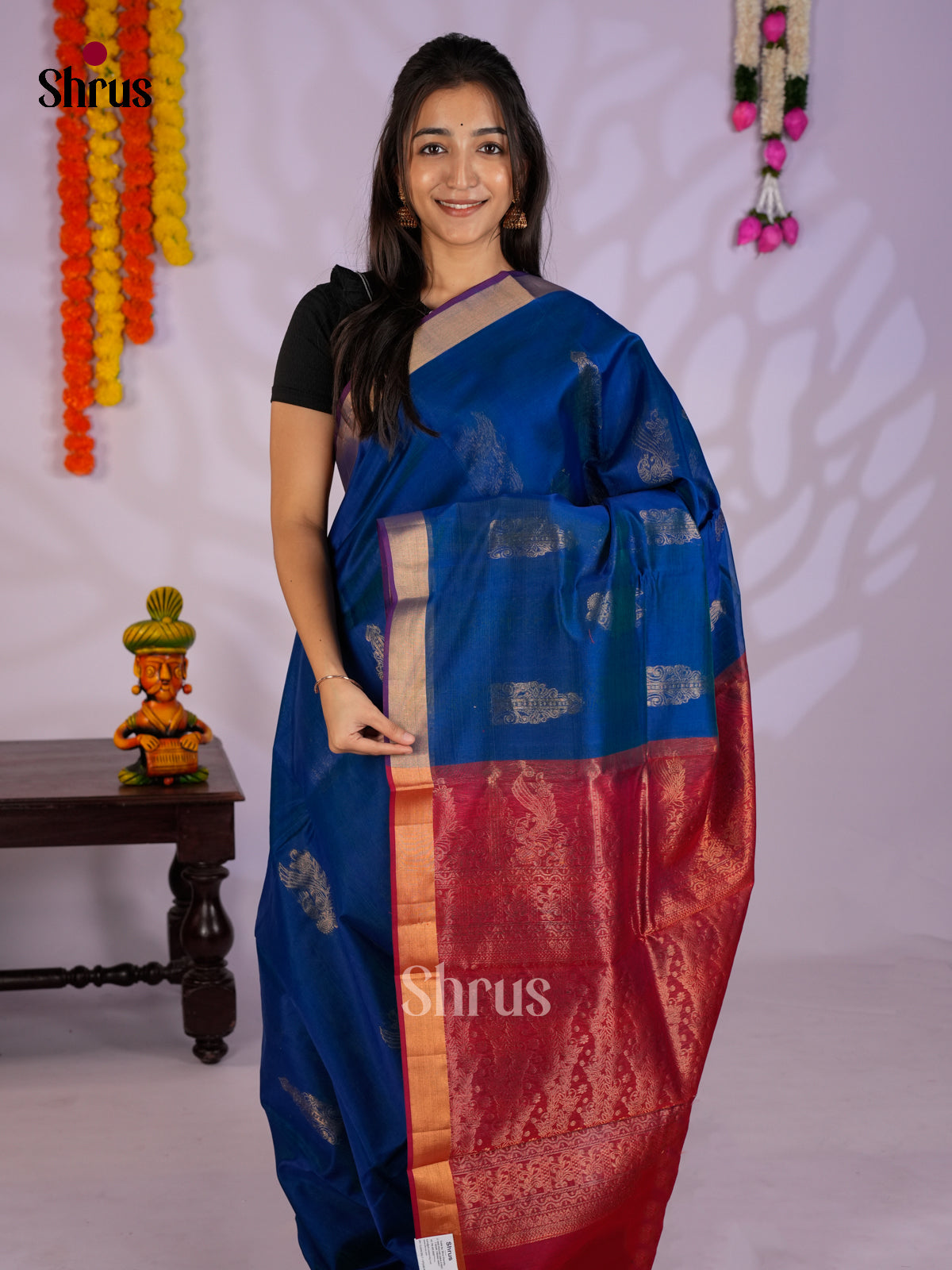 Blue & Red - Timeless Silk Cotton Saree -EAS12013
