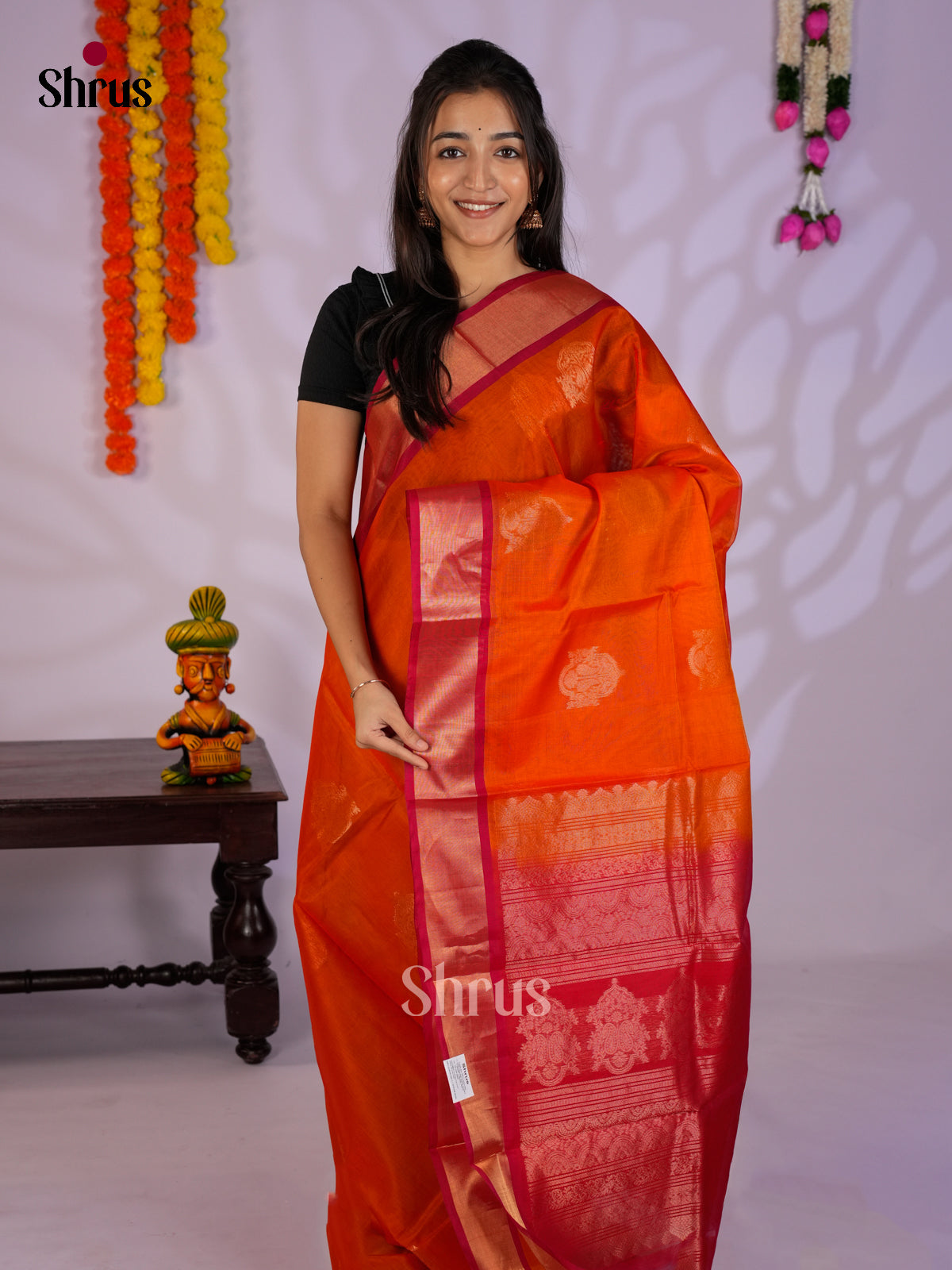 Orange & Red- Timeless Silk Cotton Saree - EAS12040