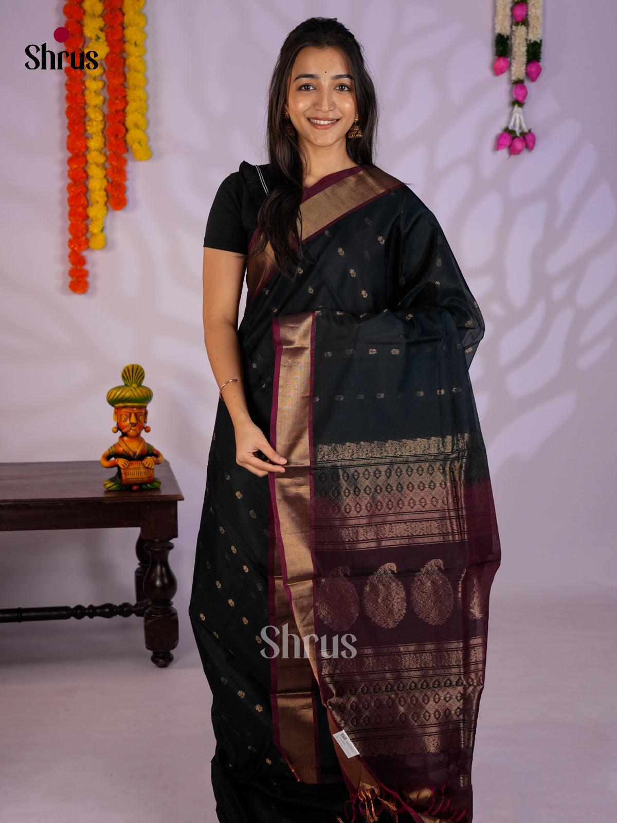 Dark Blue & maroon - Timeless Silk Cotton Saree - EAS12085