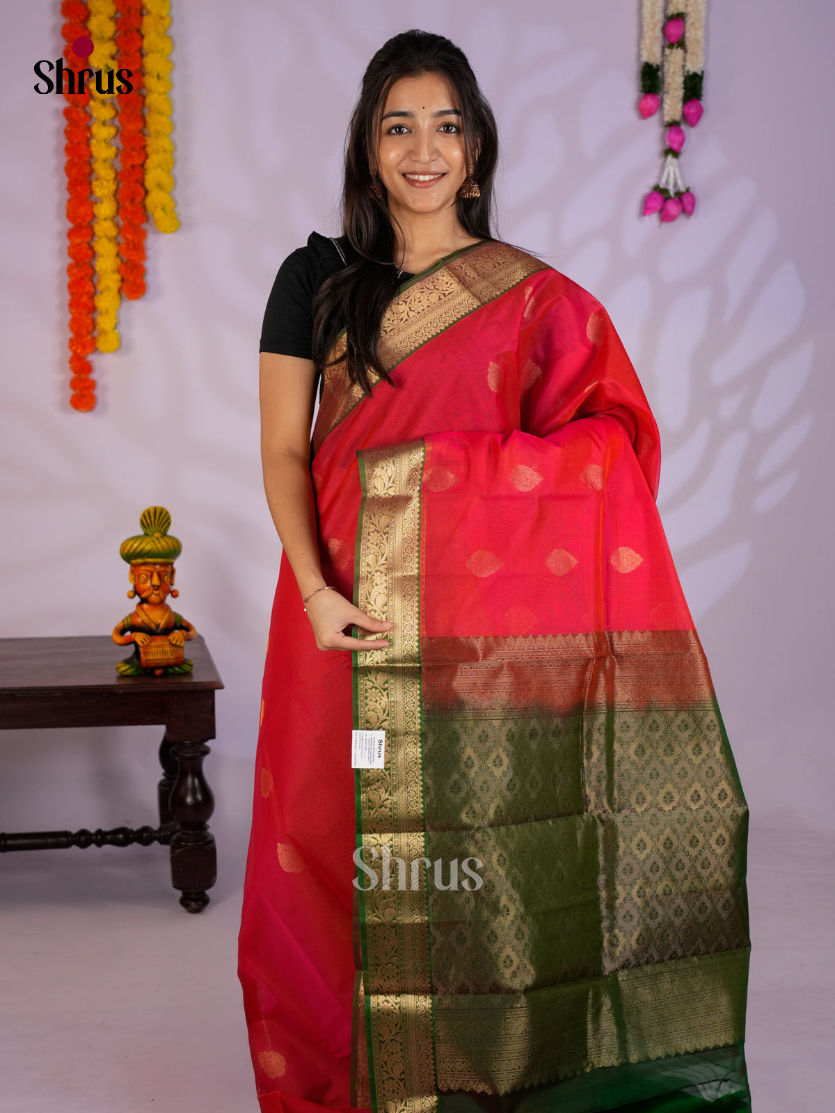 Red & Green- Timeless Silk Cotton Saree -EAS12094
