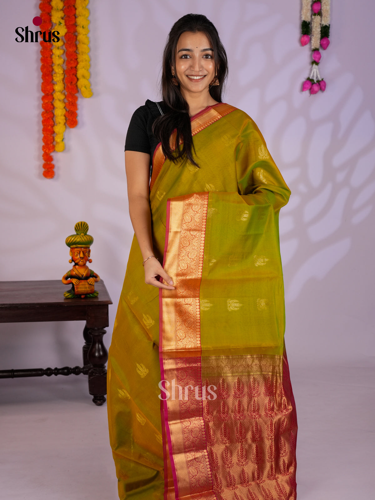 Leaf Green & red - Timeless Silk Cotton Saree- EAS12097