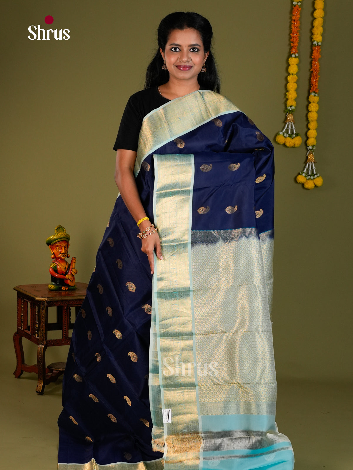 EAS12346 - Kanchipuram-halfpure Saree - Shop on Shrus.com