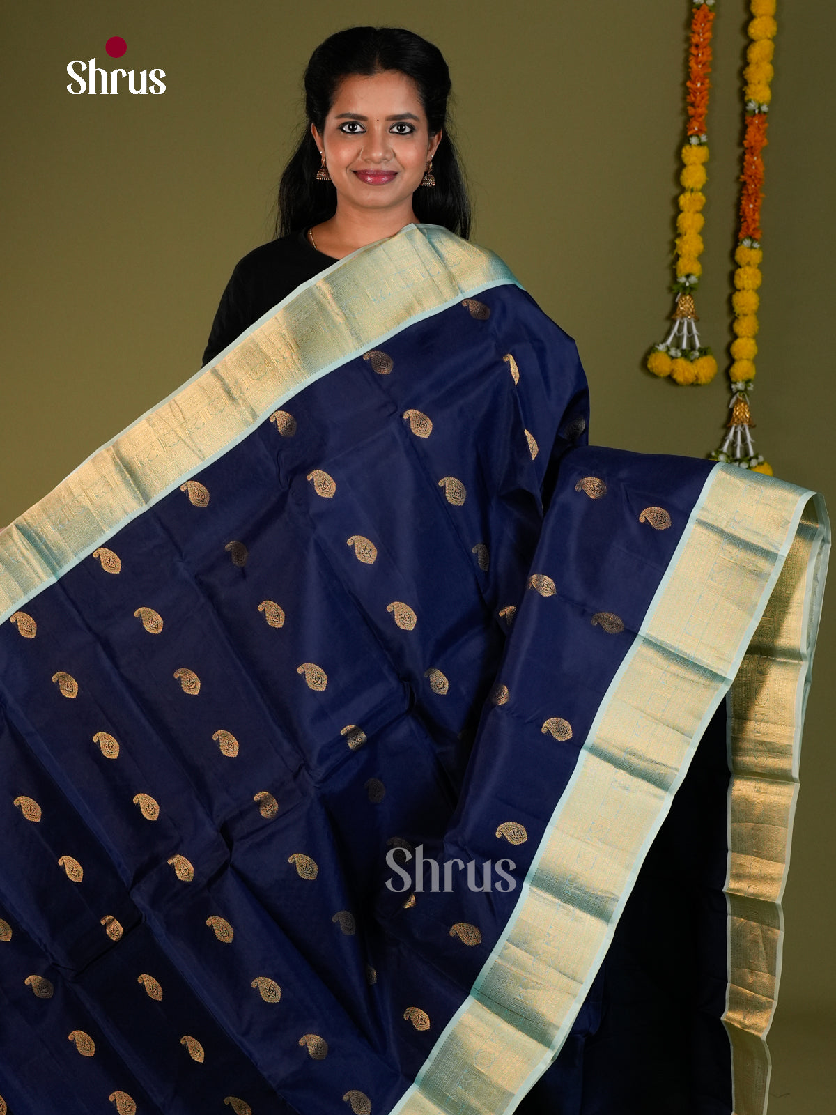EAS12346 - Kanchipuram-halfpure Saree - Shop on Shrus.com