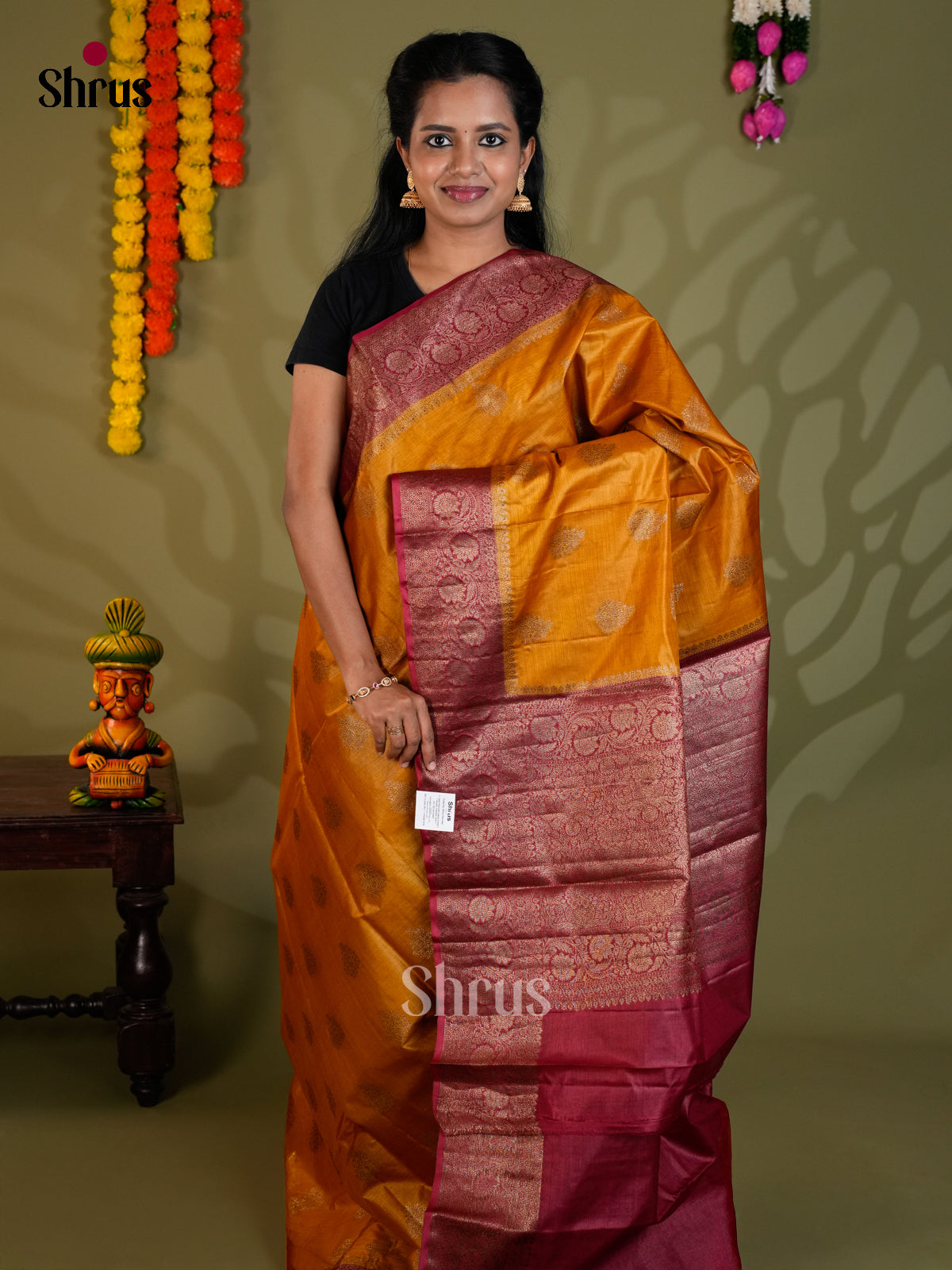 EAS20018 - Banarasi Tussar Saree - Shop on Shrus.com