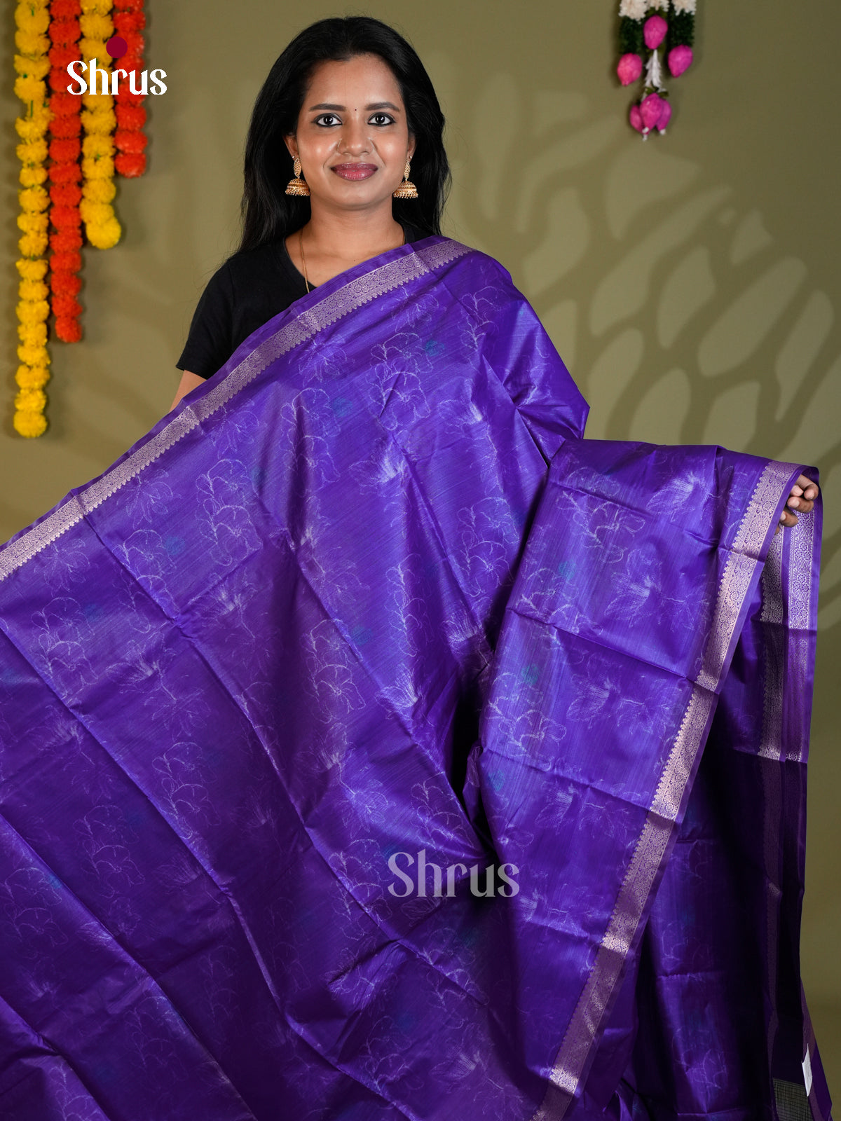 EAS21187 - Kanchipuram-halfpure Saree - Shop on Shrus.com