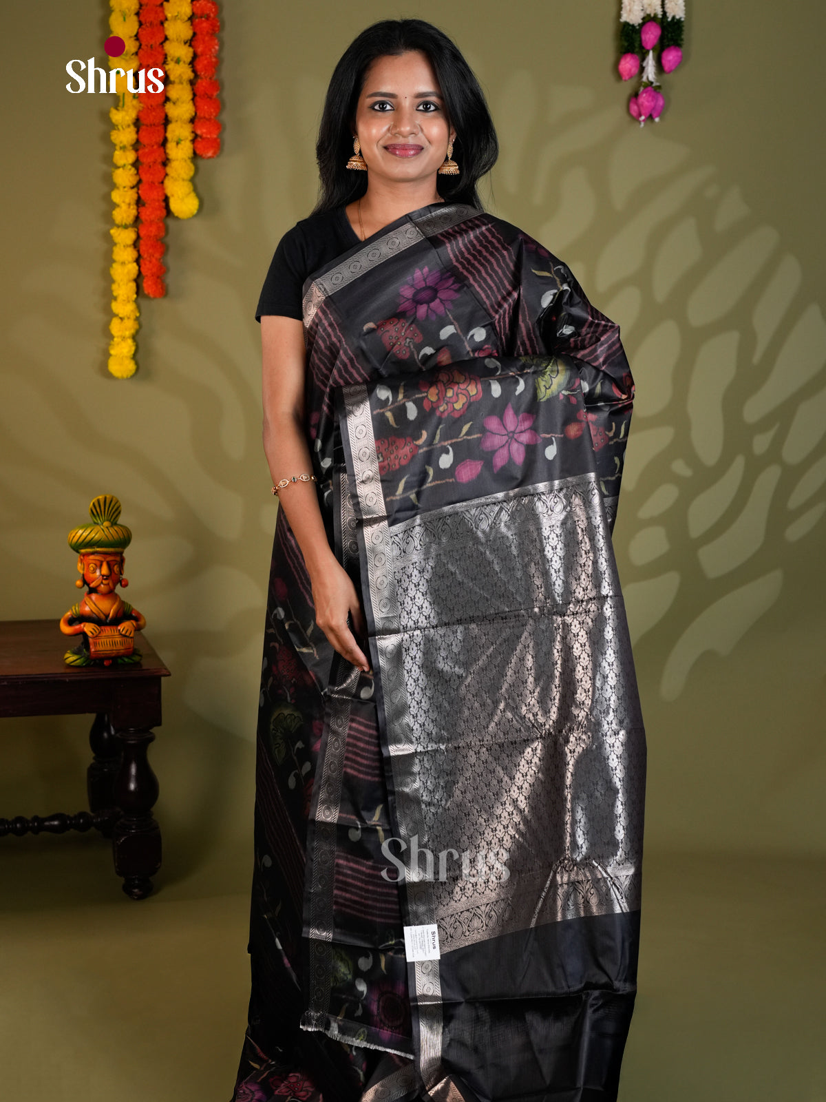 EAS21199 - Kanchipuram-halfpure Saree - Shop on Shrus.com