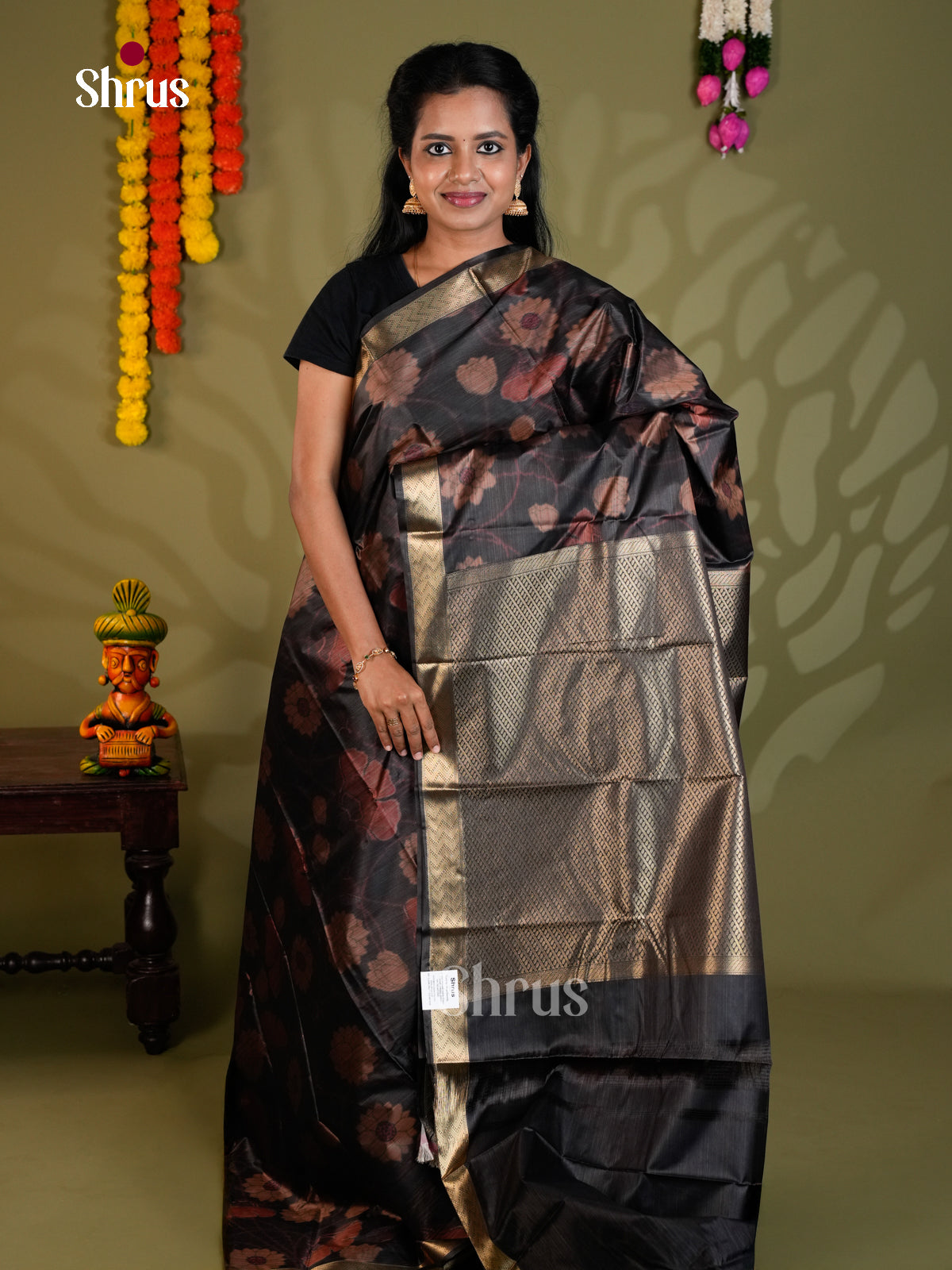 EAS21201 - Kanchipuram-halfpure Saree