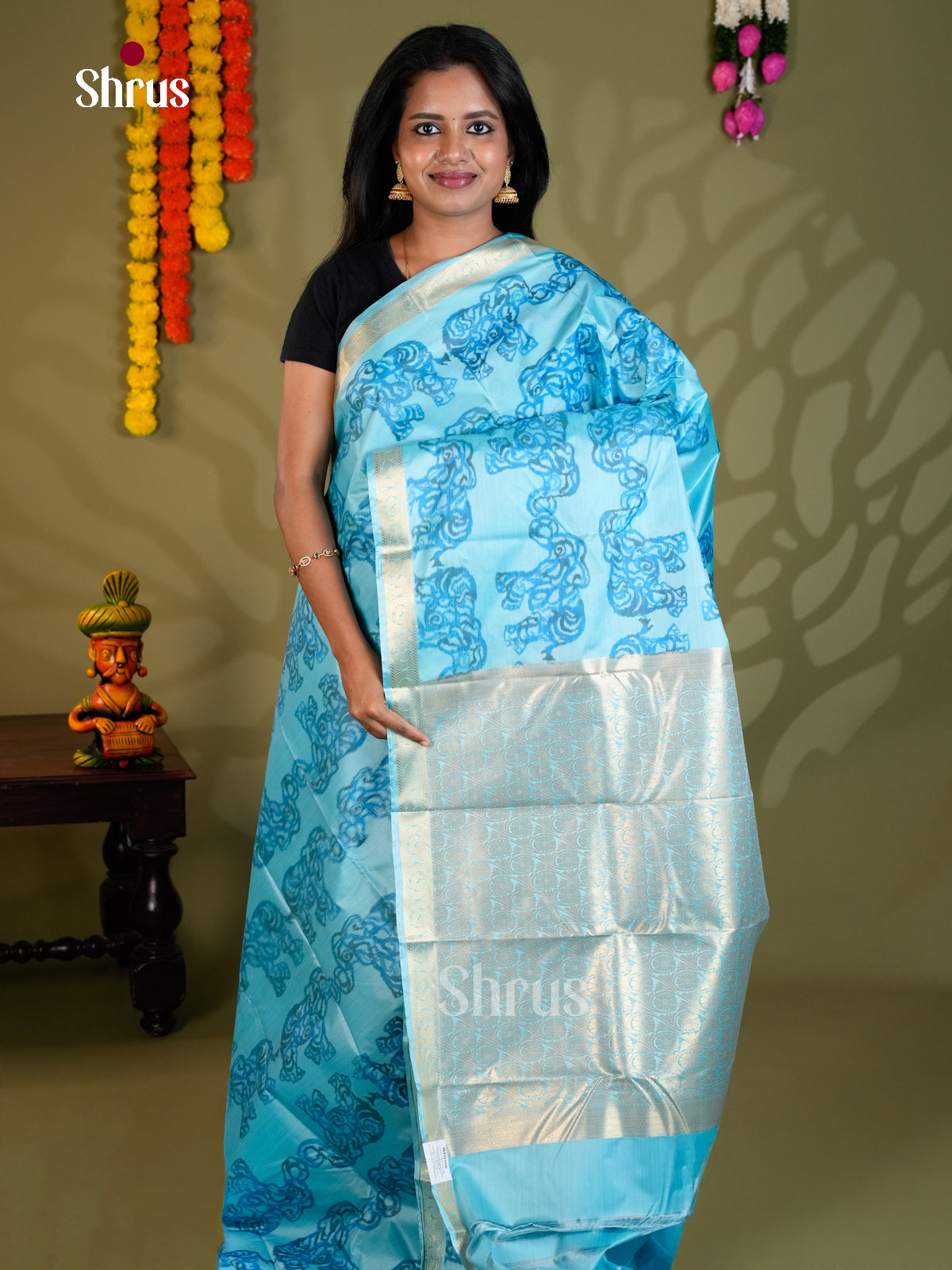 EAS21204 - Kanchipuram-halfpure Saree - Shop on Shrus.com